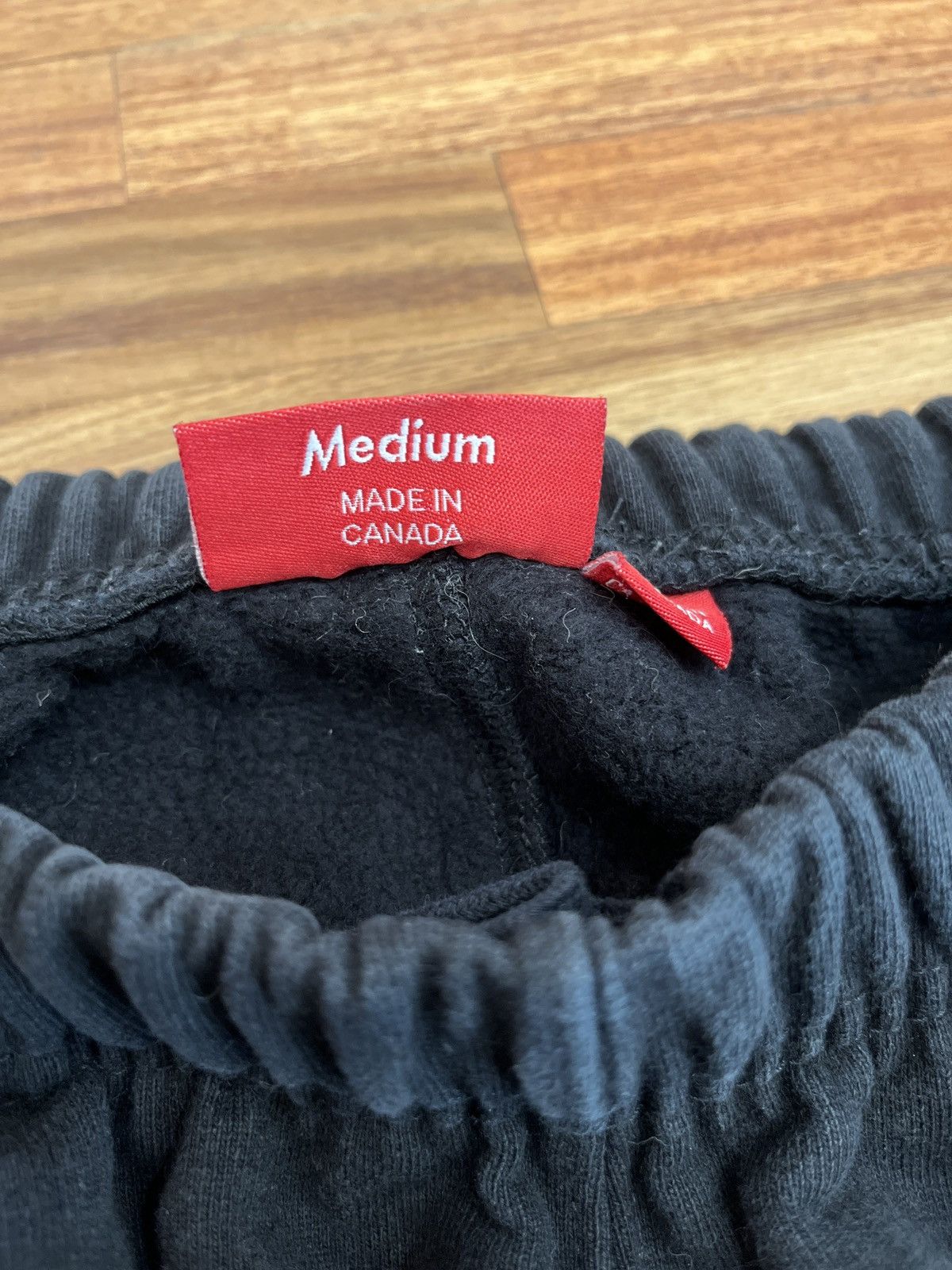 Supreme Supreme Box Logo Sweats Black Size US 32 / EU 48 - 9 Thumbnail