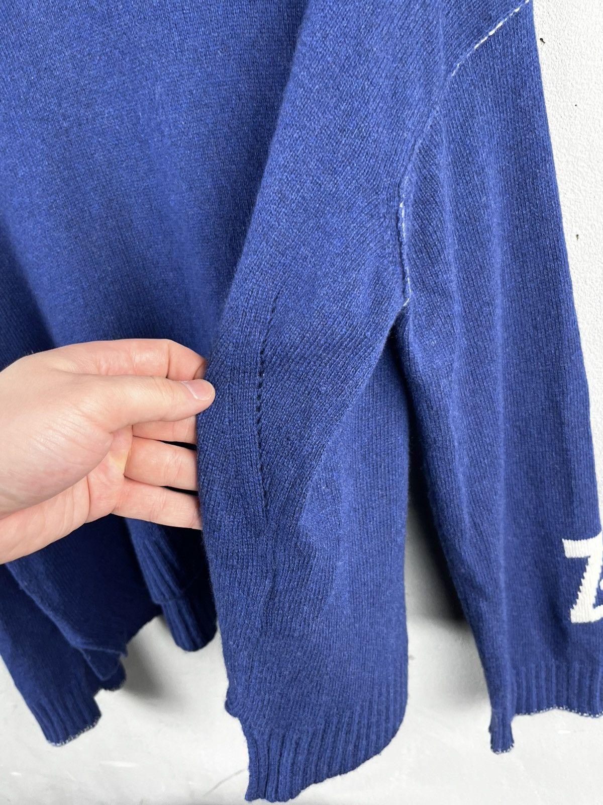 Zadig & Voltaire ZADIG&VOLTAIRE Markus Drop Shoulder Cashmere Sweater - Flag Size L / US 10 / IT 46 - 3 Thumbnail