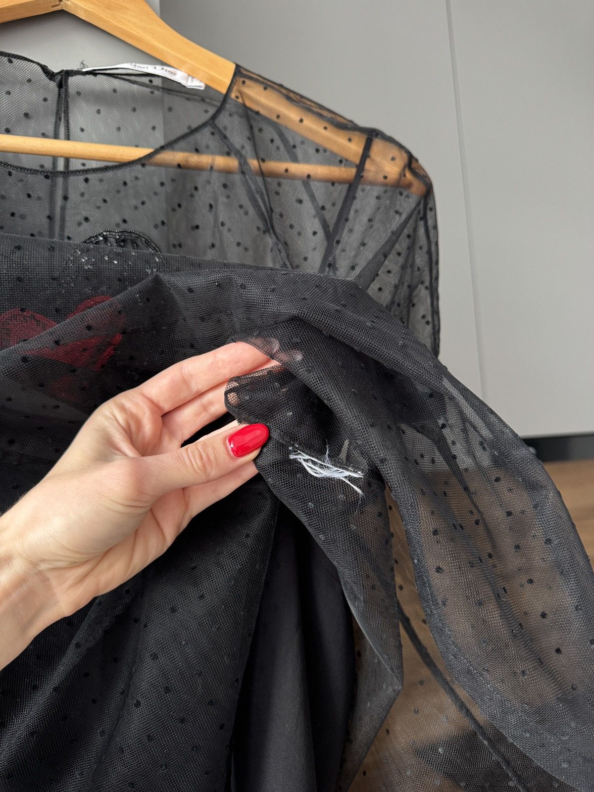 Dior Christian Dior Black Silk Organza Heart Embelishment Blouse Size XS / US 0-2 / IT 36-38 - 6 Thumbnail