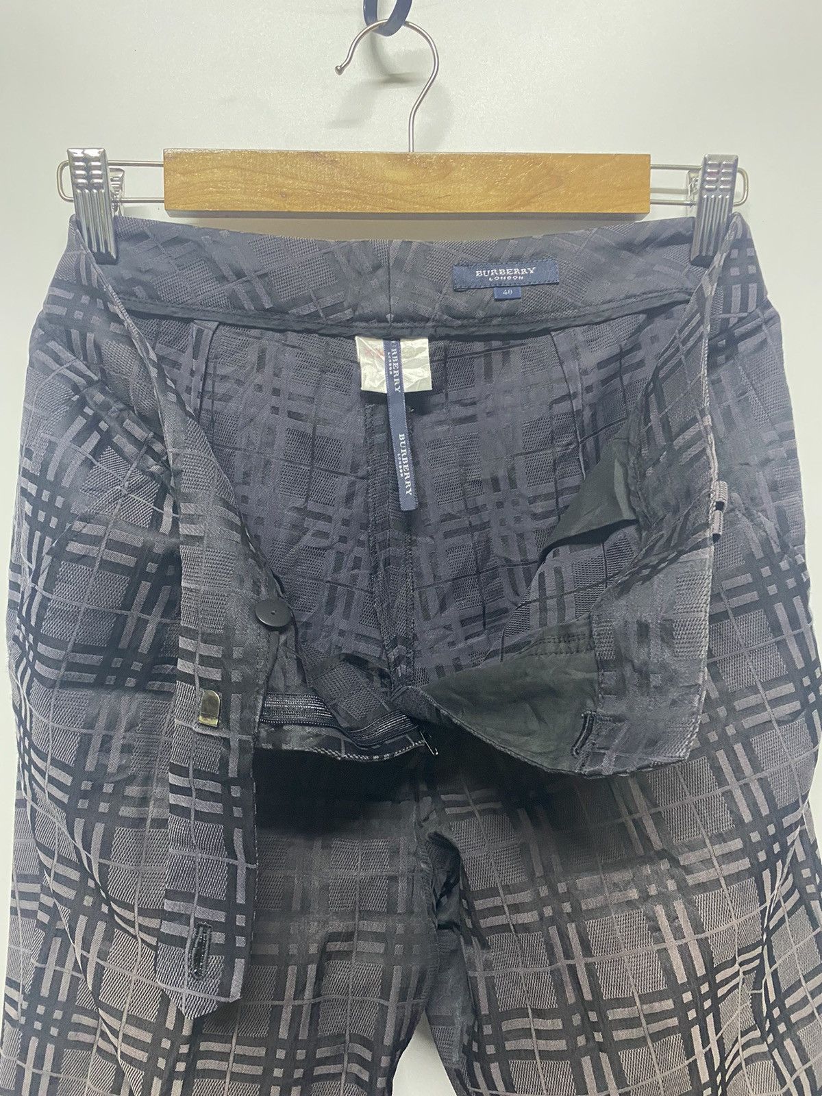 Burberry × Designer × Japanese Brand Burberry London Nova Check Pant Womens Trousers Size 30" / US 8 / IT 44 - 7 Thumbnail