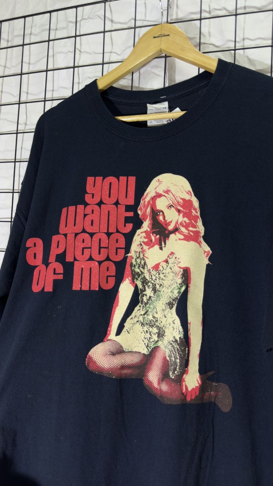 Band Tees Vintage 2009 britney spears tour tee shirt Size US XL / EU 56 / 4 - 9 Thumbnail