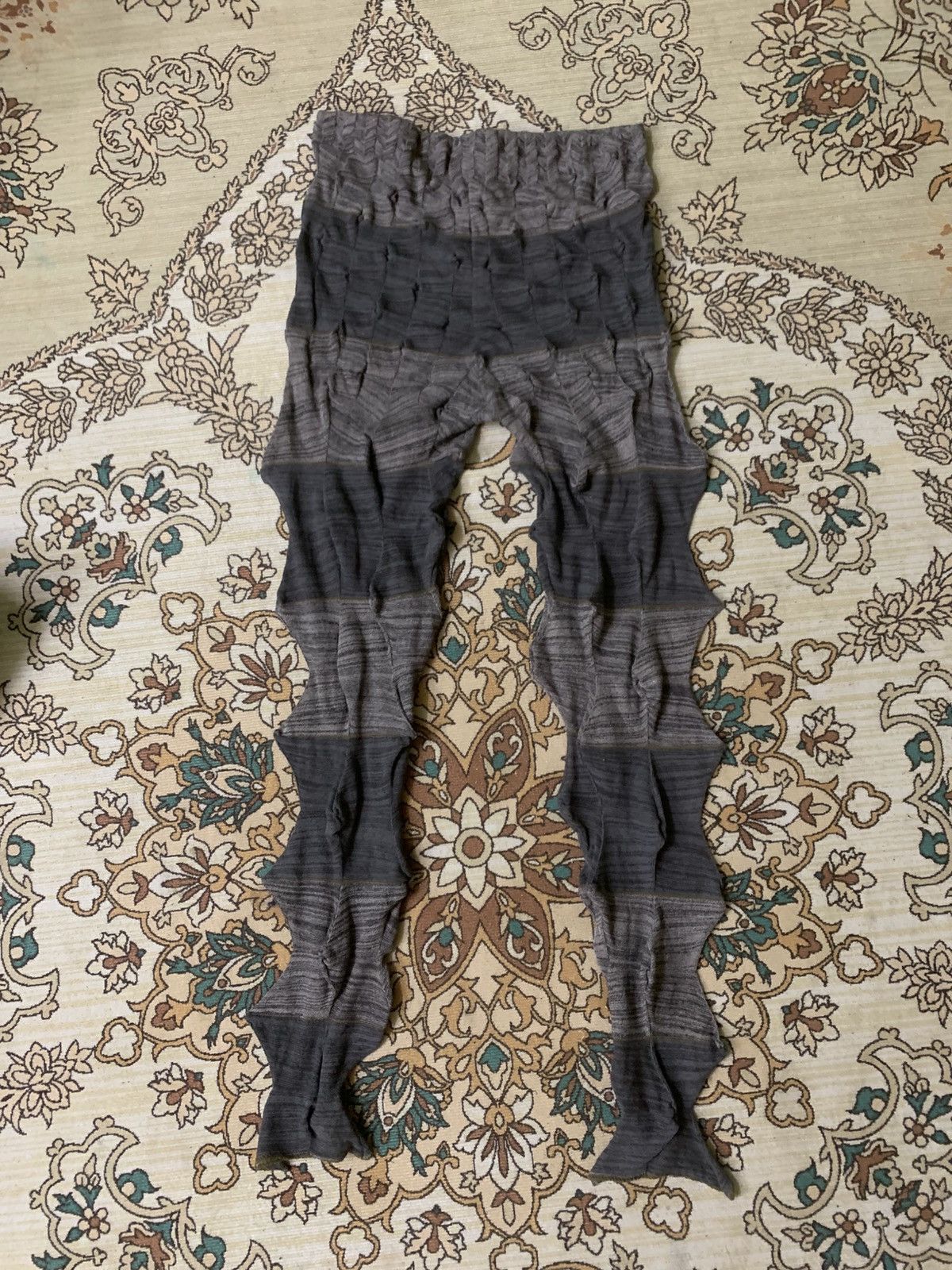Designer × Japanese Brand FUGA FUGA LEGGINGS DESINGNER Size 27" / US 4 / IT 40 - 4 Thumbnail