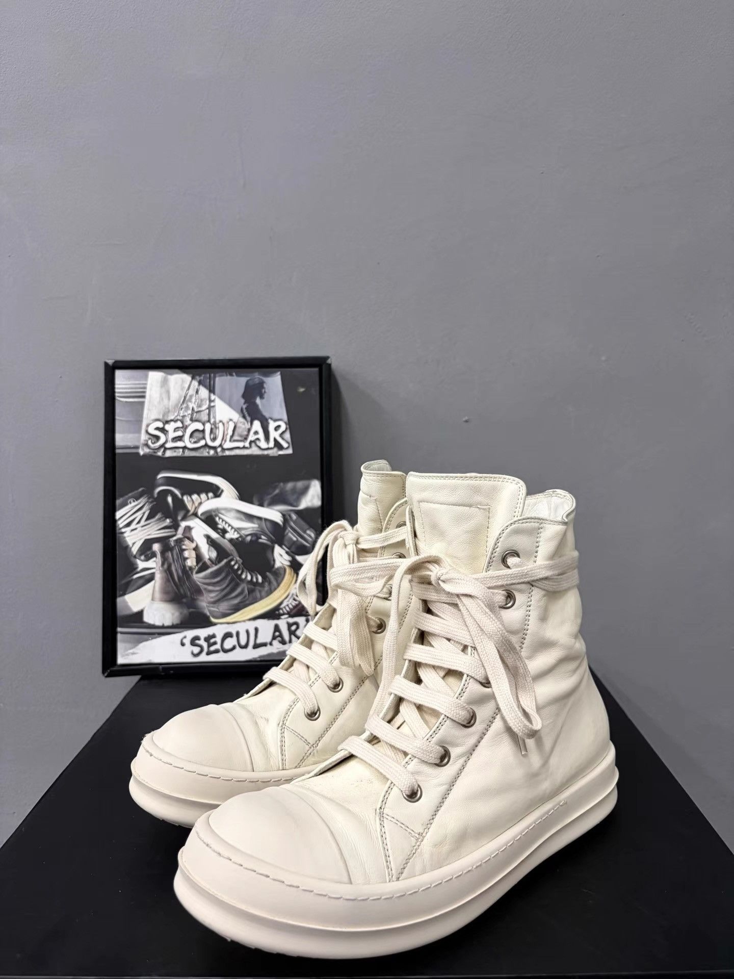 Rick Owens Rick Owens Mainline White High-Top Big Converse K34 Size US 9 / IT 39 - 1 Thumbnail