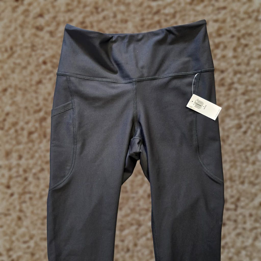 Old Navy Old Navy Pants Womens PS Petite Black Powersoft Leggings Athletic Yoga Skinny Ankle Activewear Women Size 28" / US 6 / IT 42 - 1 Thumbnail