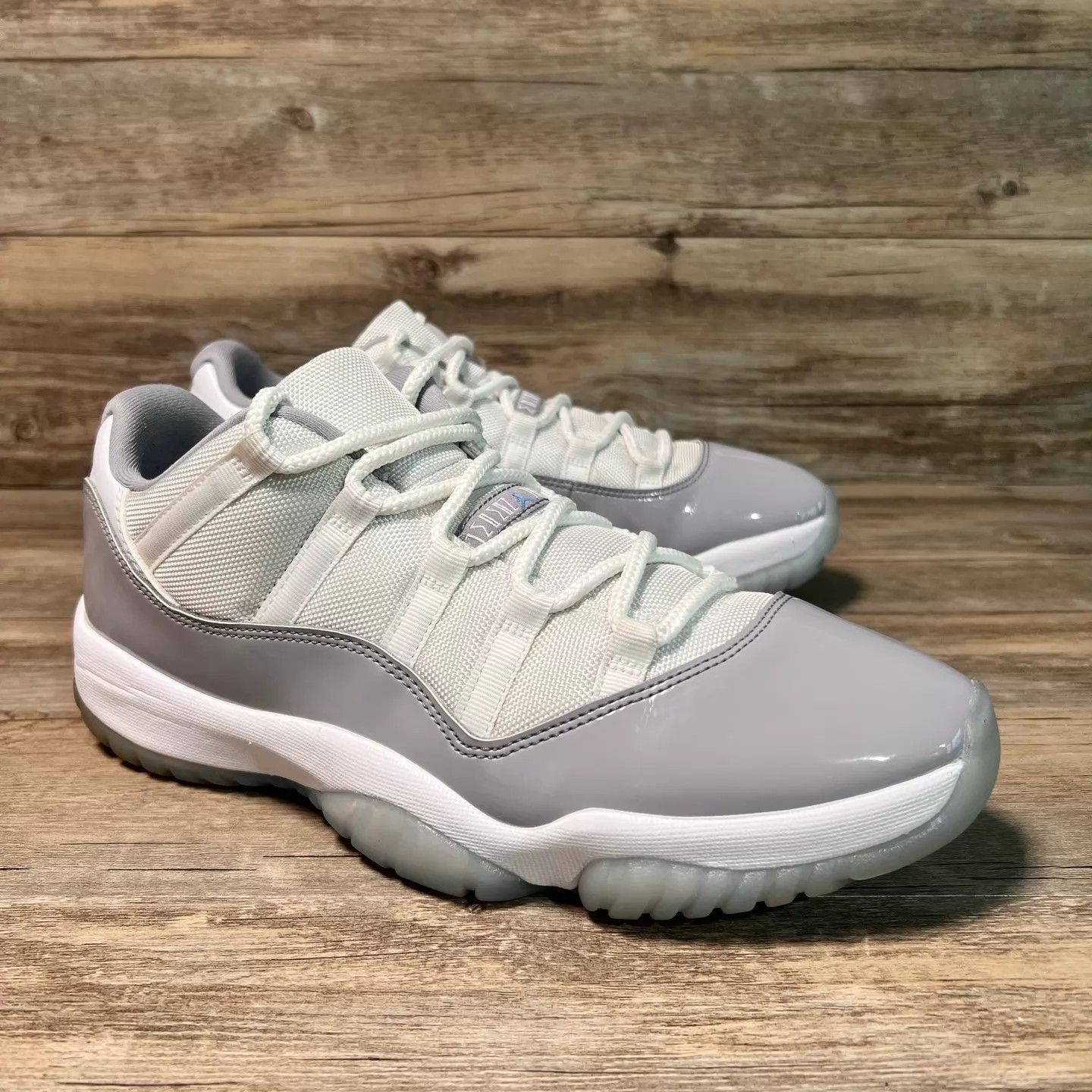 Nike Jordan AJ11 Low White/Grey 44 97 New AV2187-140 Size US 10 / EU 43 - 2 Thumbnail