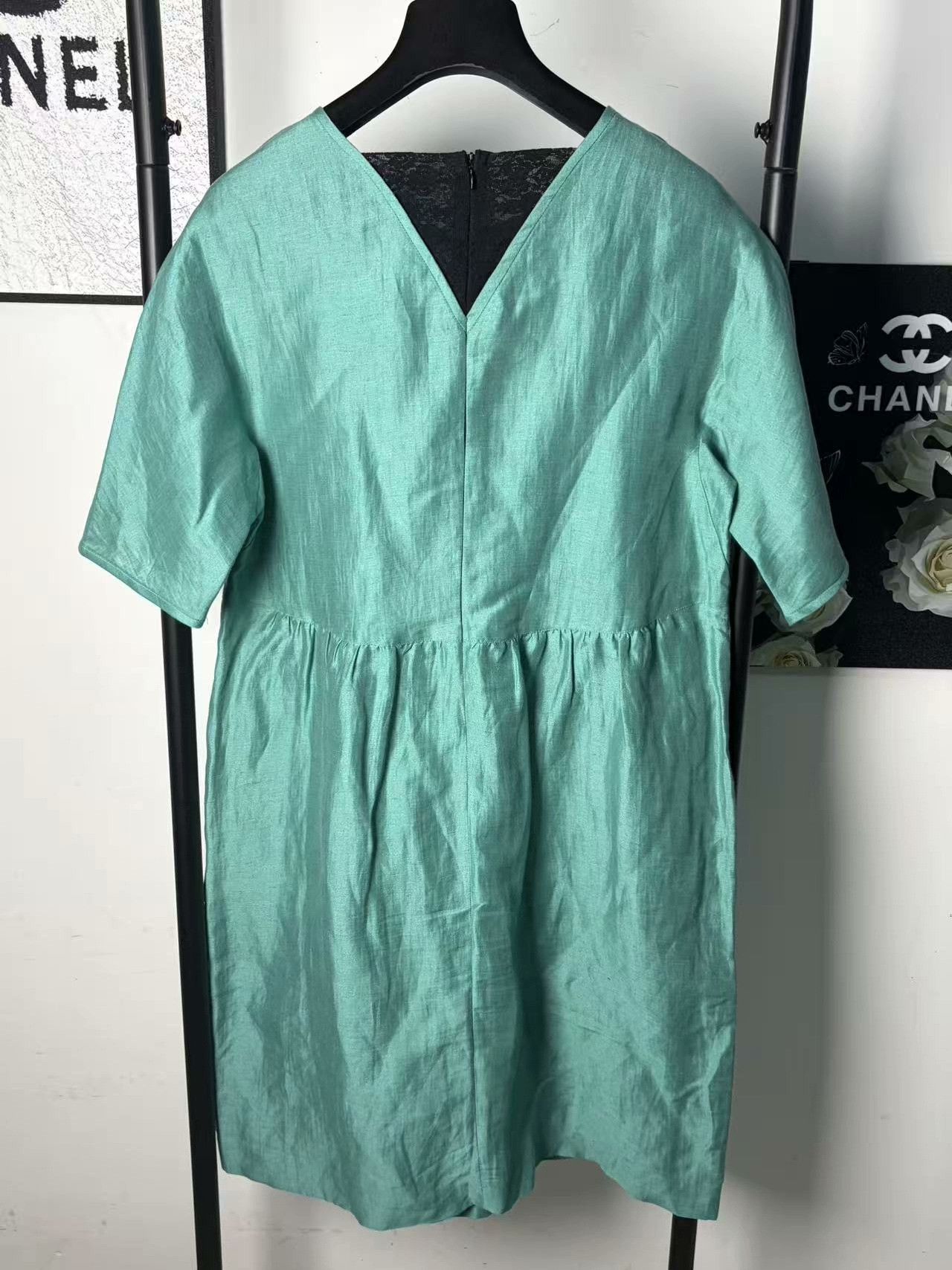 Max Mara Max Mara White T-Shirt M Women Size M / US 6-8 / IT 42-44 - 1 Thumbnail