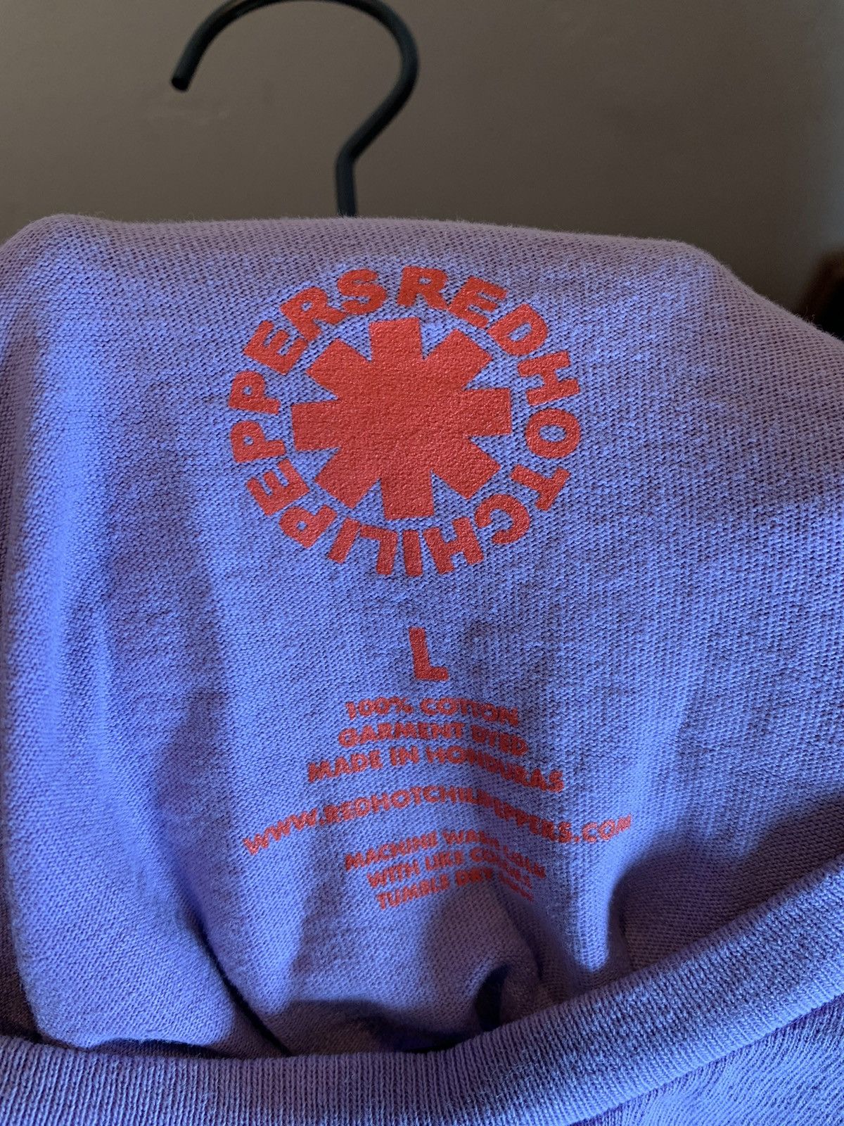Band Tees *RARE* Red Hot Chili Peppers Unlimited Love Tour RHCP Shirt Size US L / EU 52-54 / 3 - 7 Thumbnail