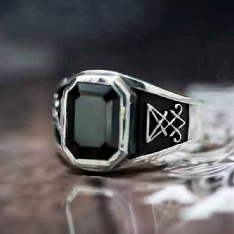 Vintage Satan Signet Ring Size ONE SIZE - 1 Thumbnail