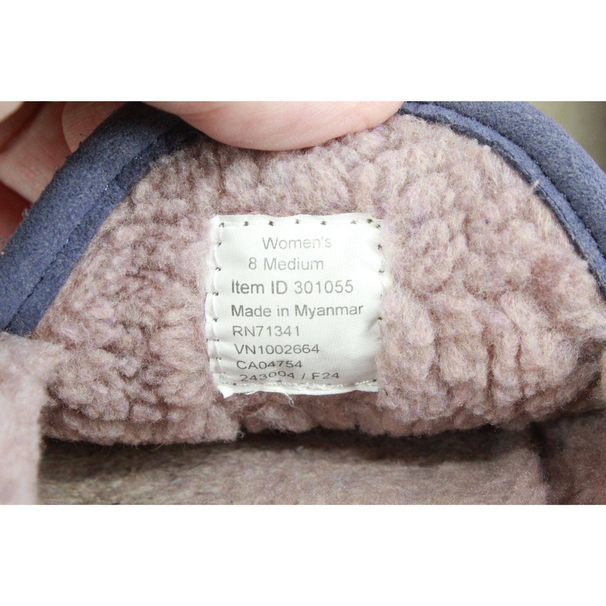 L.L. Bean LL Bean Women's Mountain Slippers Moccasin Fleece Lined Size US 8 / IT 38 - 8 Thumbnail
