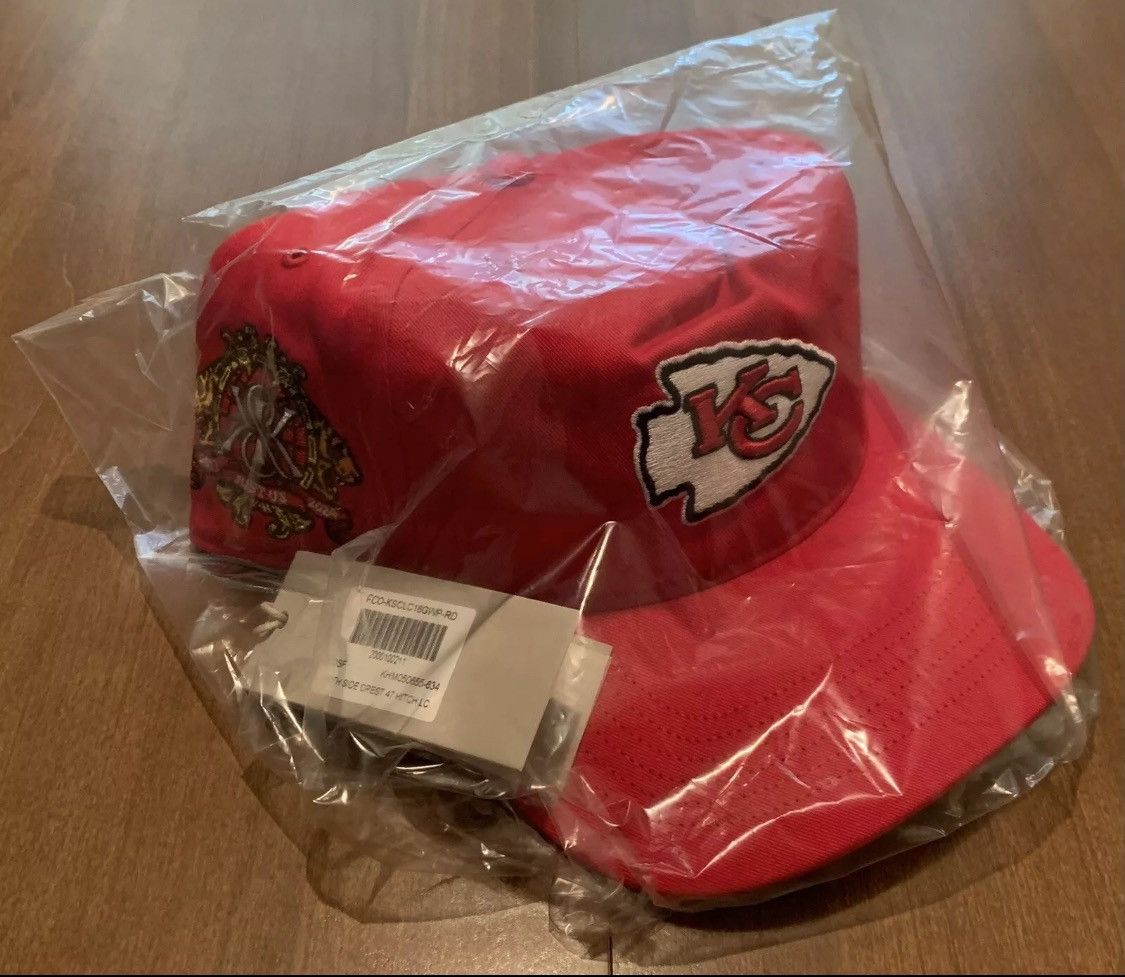 image of 47 Kith Kith For ‘47 Kansas City Chiefs Hitch Snapback in Red, Men's