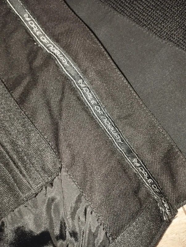 Dale Of Norway Dale Of Norway wool Water Repellent jacket size M Size M / US 6-8 / IT 42-44 - 8 Thumbnail
