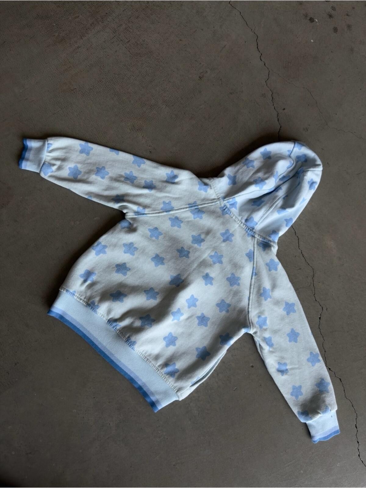 Blue Blue Japan Bluey / Character Zip Hoodie / Boys Size 5 Size US XXS / EU 40 - 10 Thumbnail