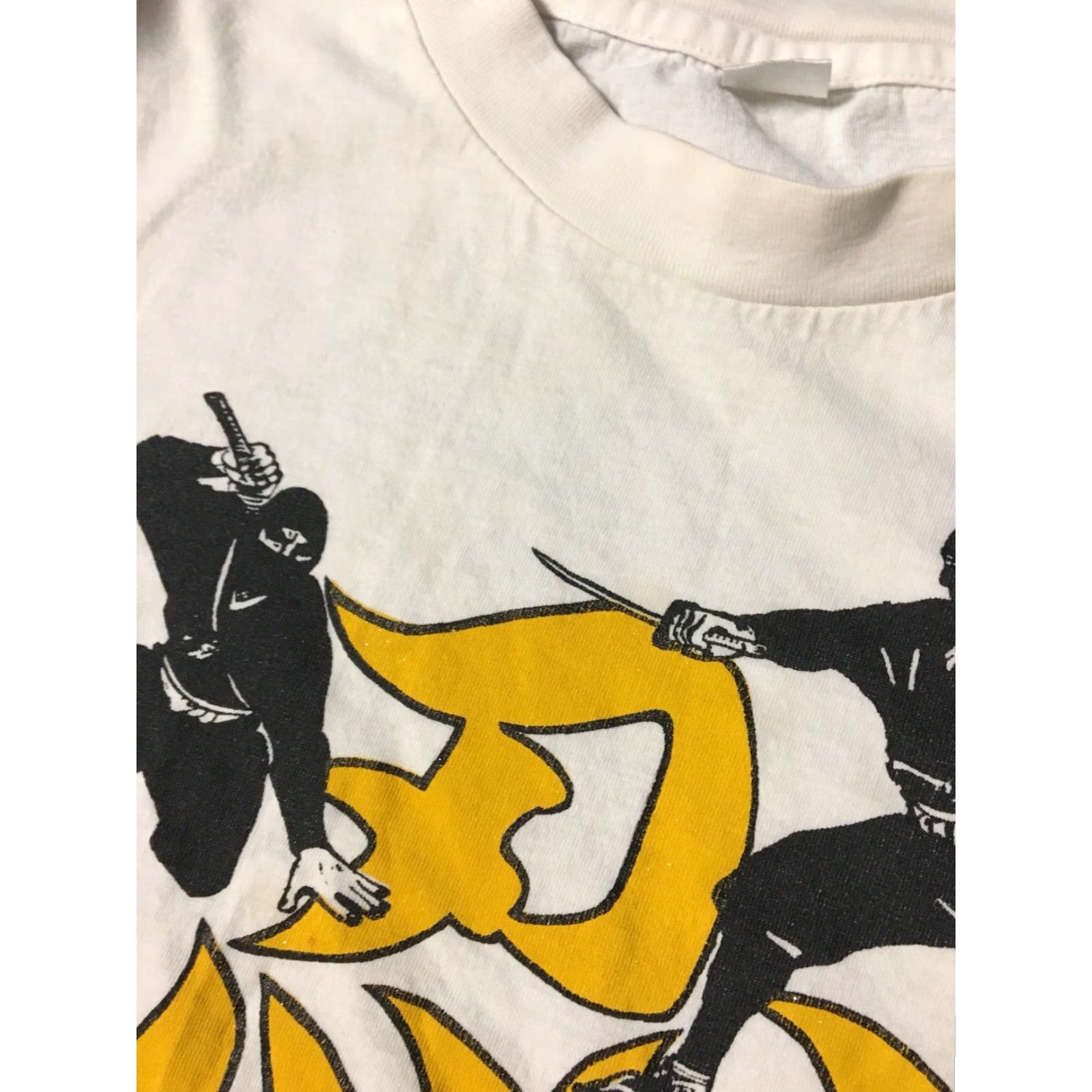Vintage VINTAGE Ninja Shirt Women S White 90s Japan Faded Distressed Single Stitch Warrior Warrior Shirt 90s Japan Ninja faded distressed S White Women Size S / US 4 / IT 40 - 6 Thumbnail