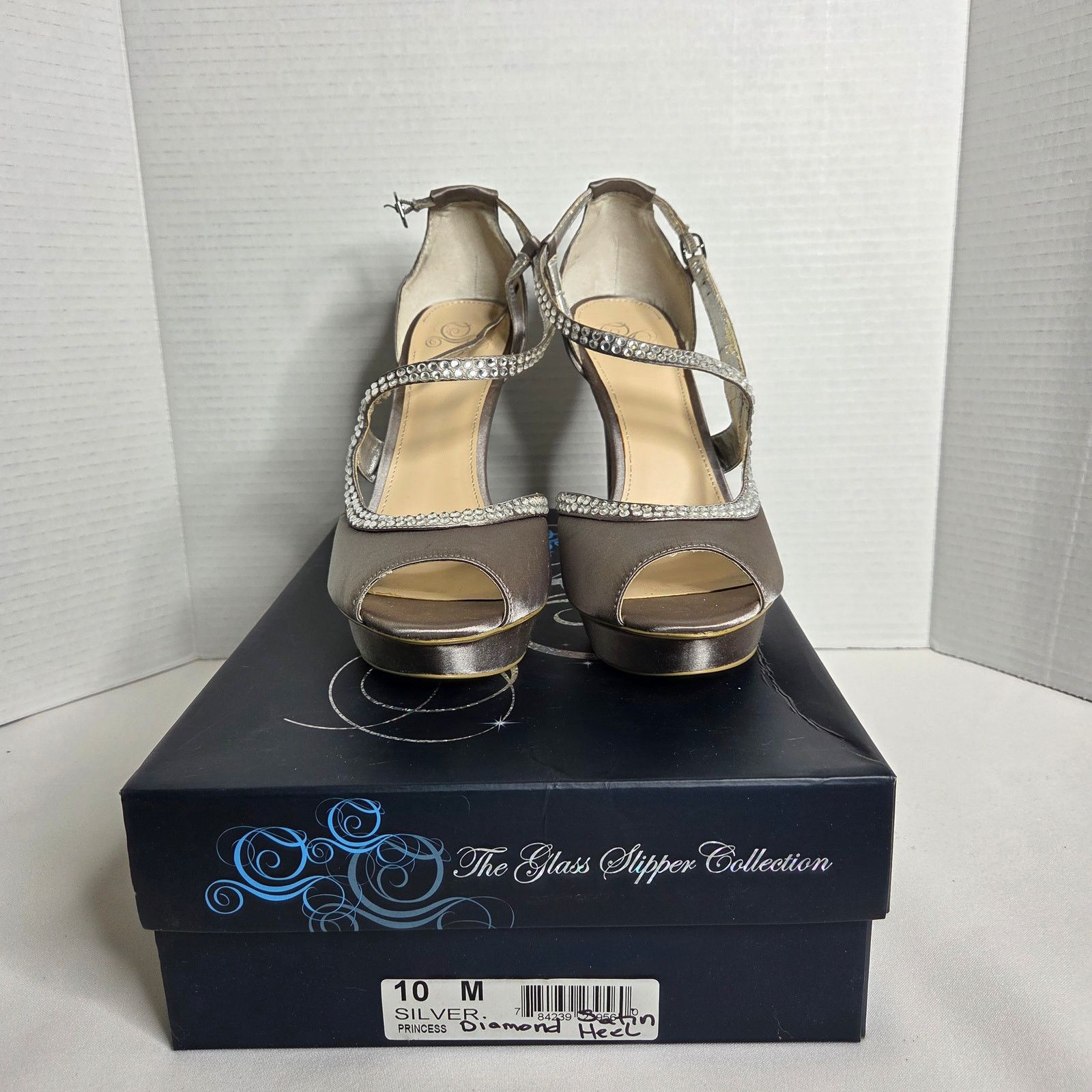 Disney Disney The Glass Slipper Collection Women's Shoes Size 10 Size US 10 / IT 40 - 1 Thumbnail