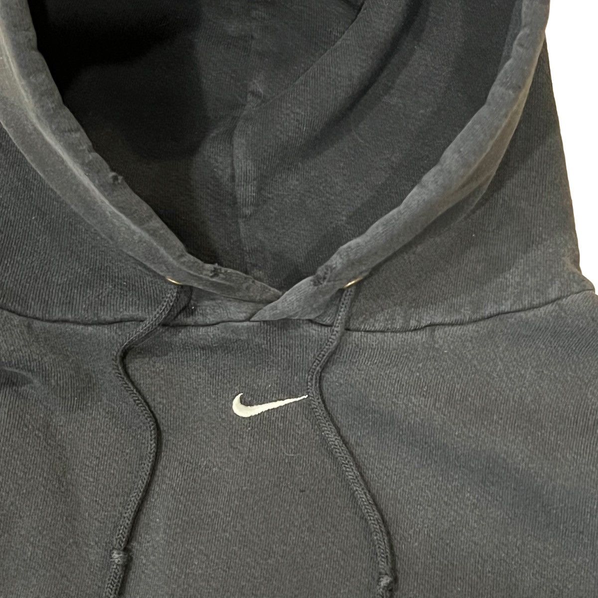 Nike Vintage 90s Nike Center Swoosh Hoodie Faded Black size XXL Size US XXL / EU 58 / 5 - 3 Thumbnail