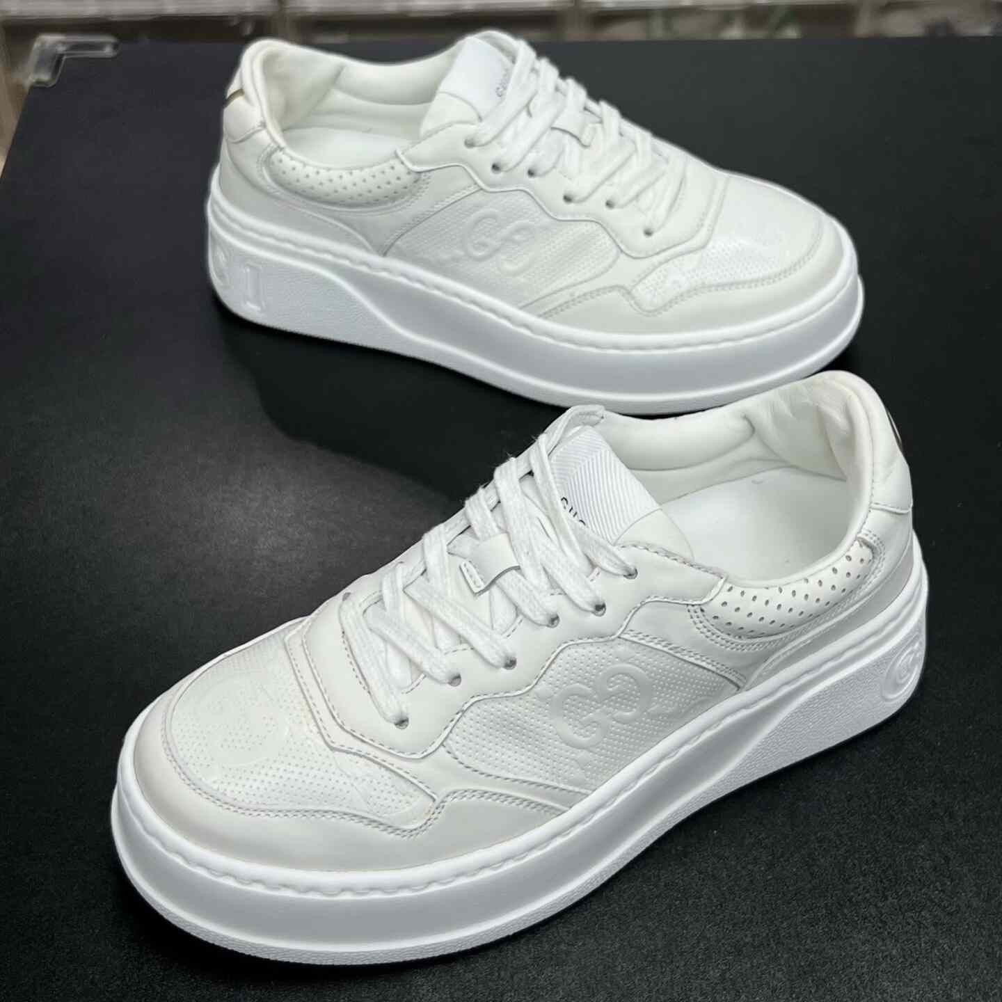 Gucci Gucci Gold Shoes Low Top High Top Size US S / EU 44-46 / 1 - 1 Thumbnail