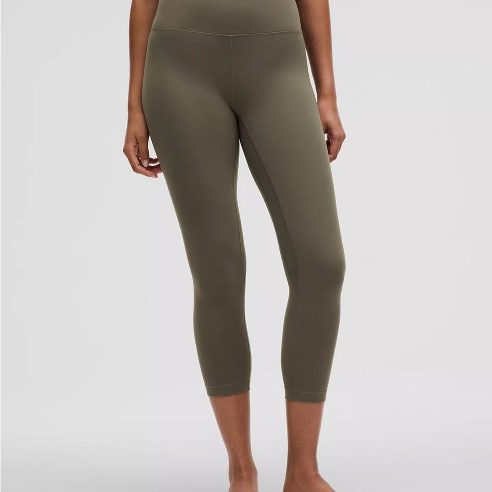 Lululemon Lululemon Align High Rise Crop Leggings Women’s 2 Olive Size 26" / US 2 / IT 38 - 2 Thumbnail