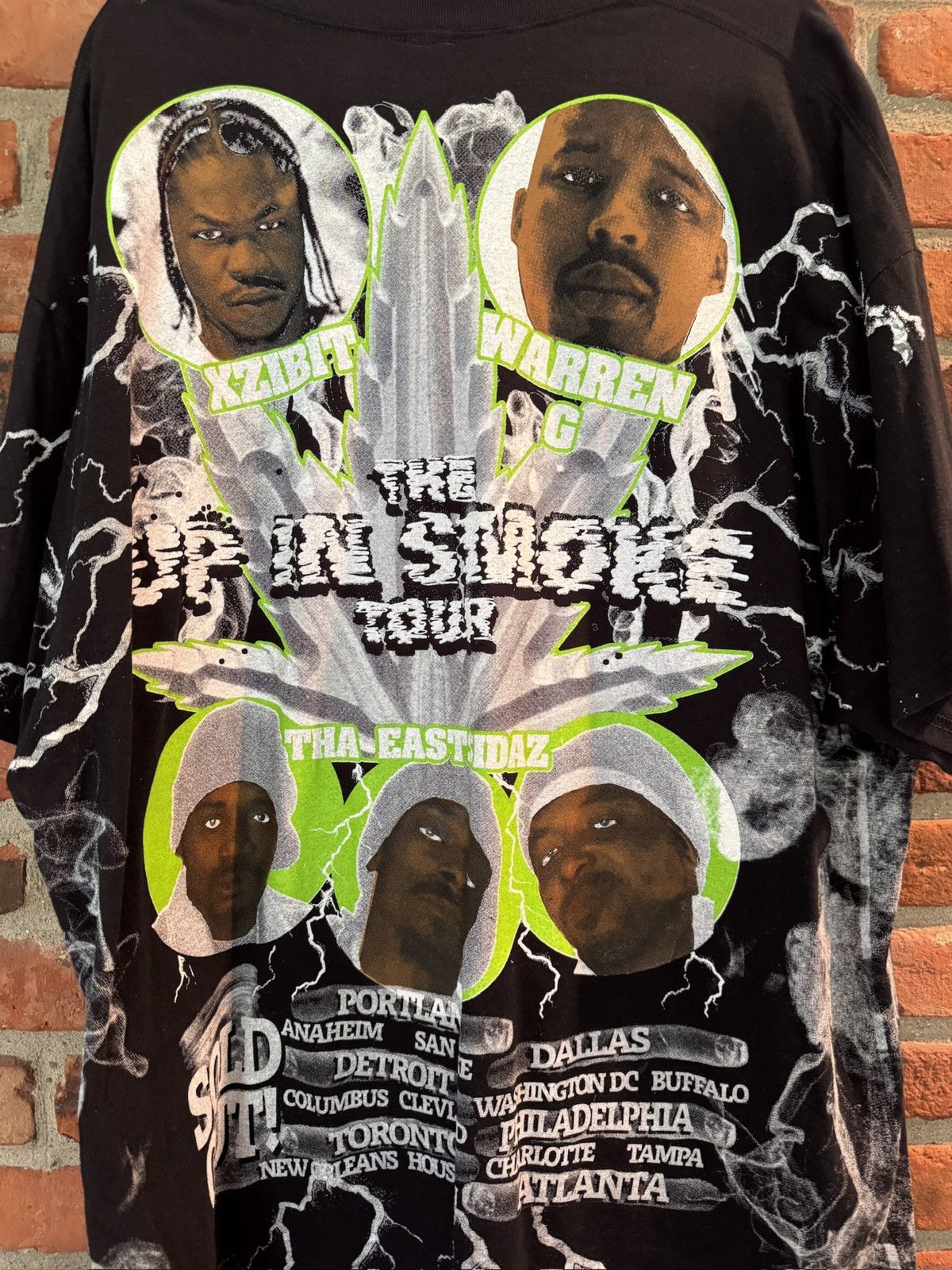 Vintage BACKSTOCK CO - UP IN SMOKE TOUR BOOTLEG TEE Size US XXL / EU 58 / 5 - 5 Thumbnail
