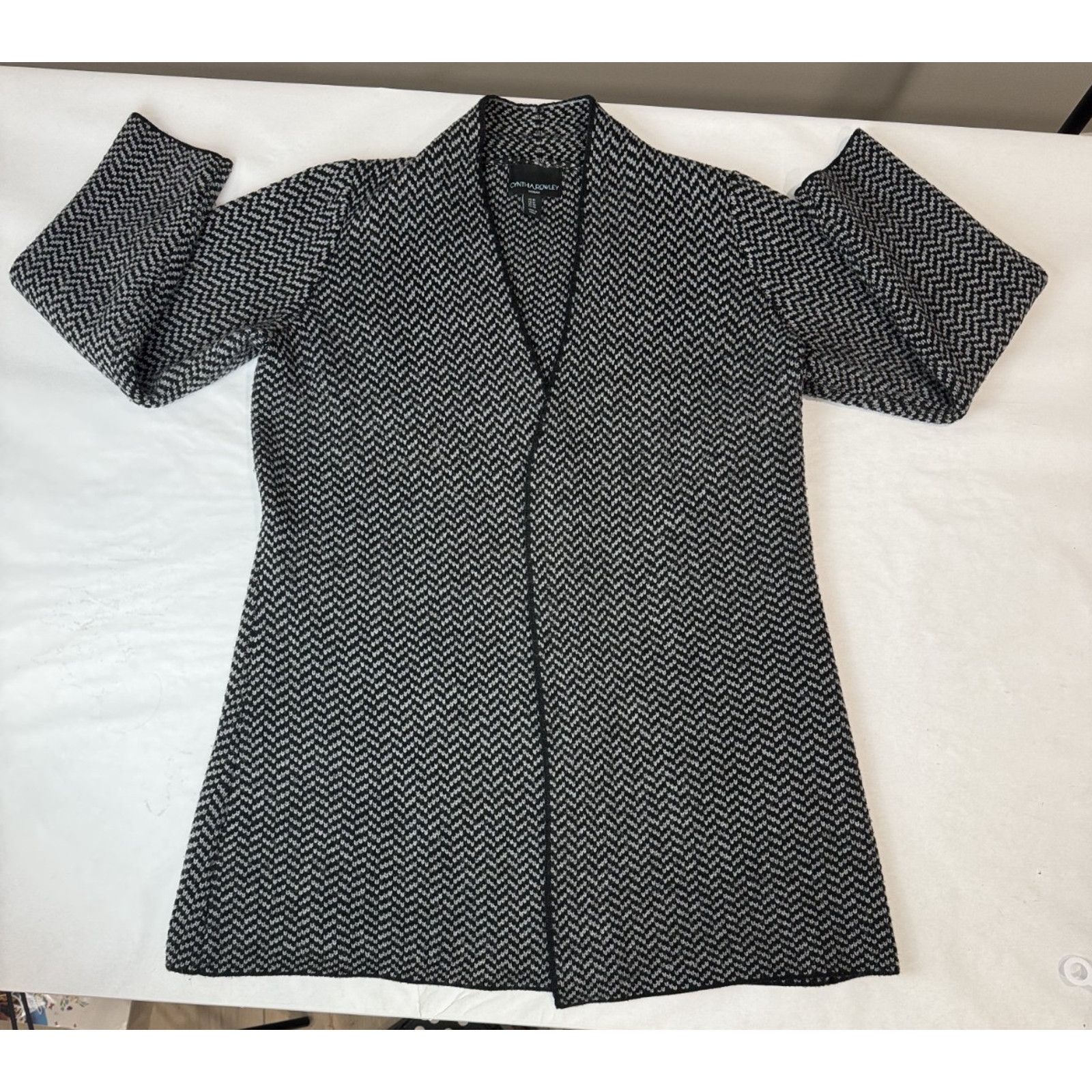 Cynthia Rowley Cynthia Rowley Wool Blend Open Front Sweater Herringbone 1X Size XL / US 12-14 / IT 48-50 - 1 Thumbnail