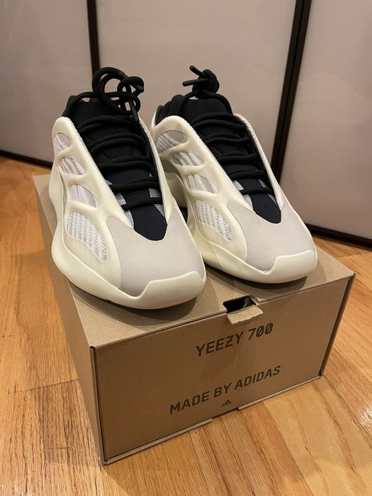 Adidas yeezy outlet 700 grailed