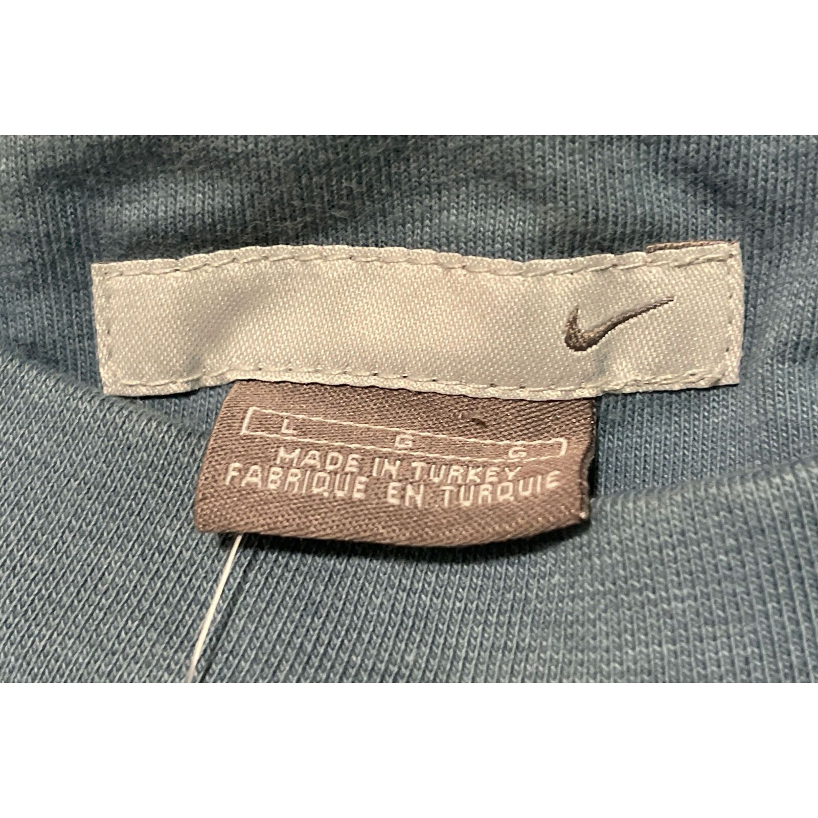 Nike Vintage 2002 Y2K Large Nike Gray Silver Tag Mini Swoosh Crew Size US L / EU 52-54 / 3 - 4 Thumbnail