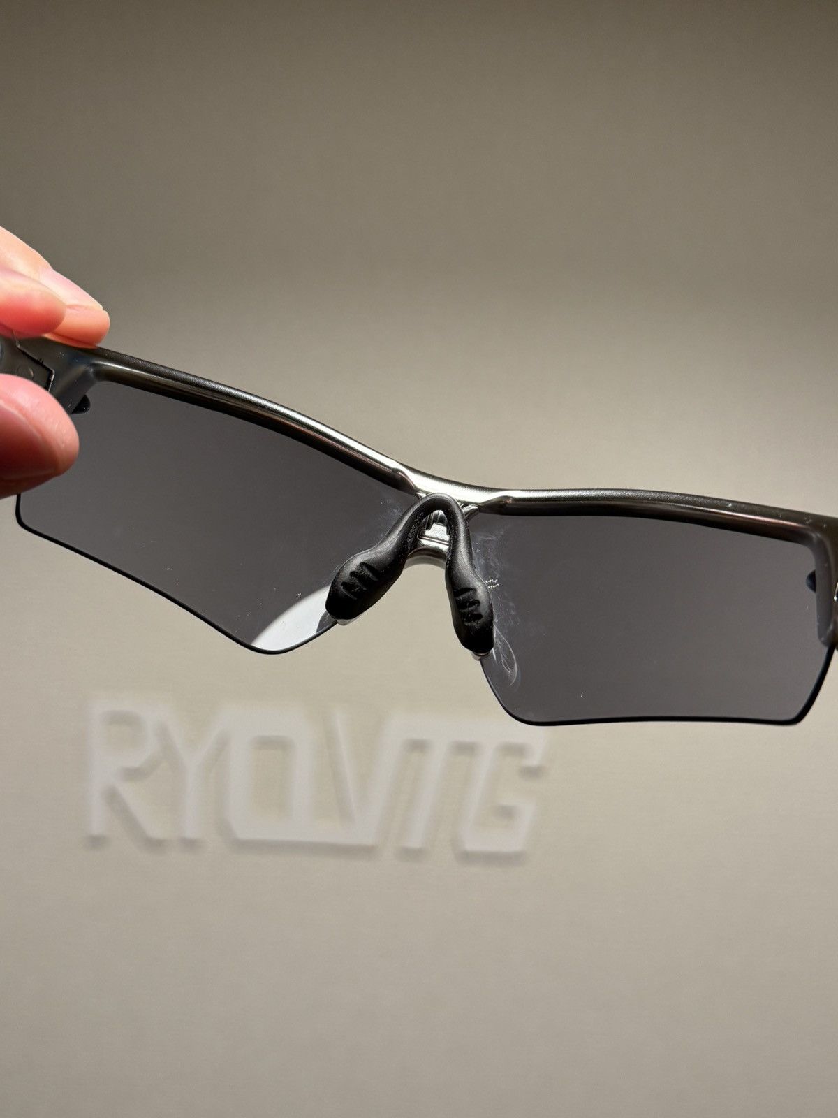 Oakley OAKLEY RADAR POLISHED ALUMINUM SUNGLASSES Size ONE SIZE - 5 Thumbnail