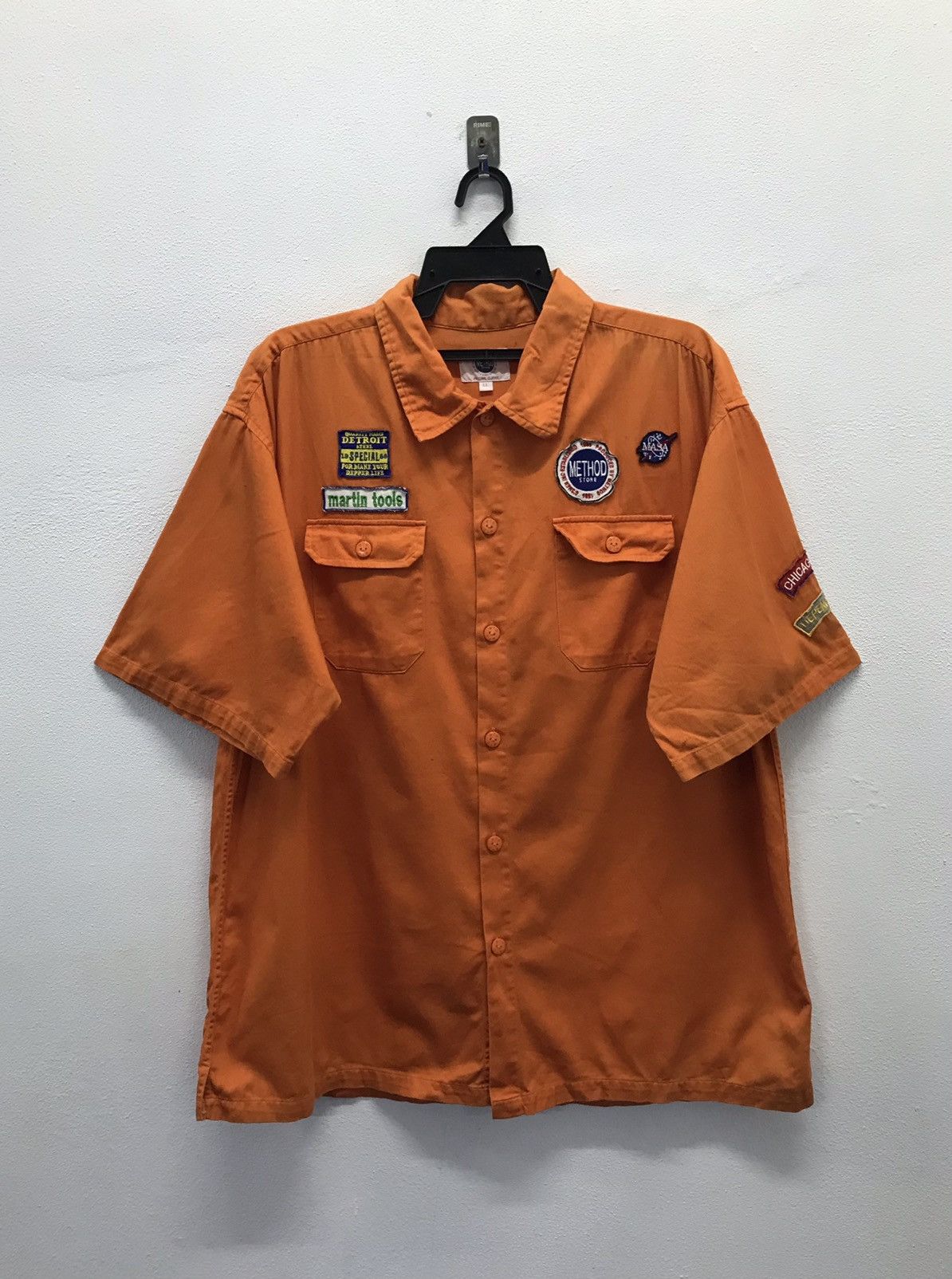 Vintage Method Store Short Sleeve Shirt Button Ups