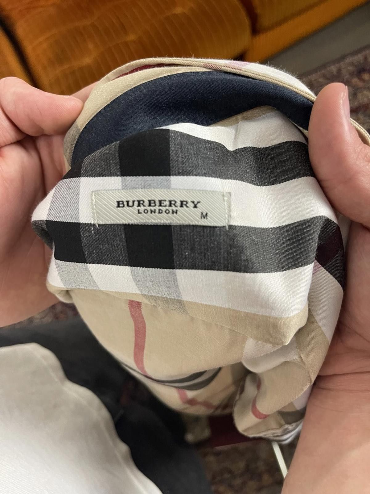 Burberry Burberry - Classic Check Long Sleeve Shirt Medium Size US M / EU 48-50 / 2 - 3 Thumbnail