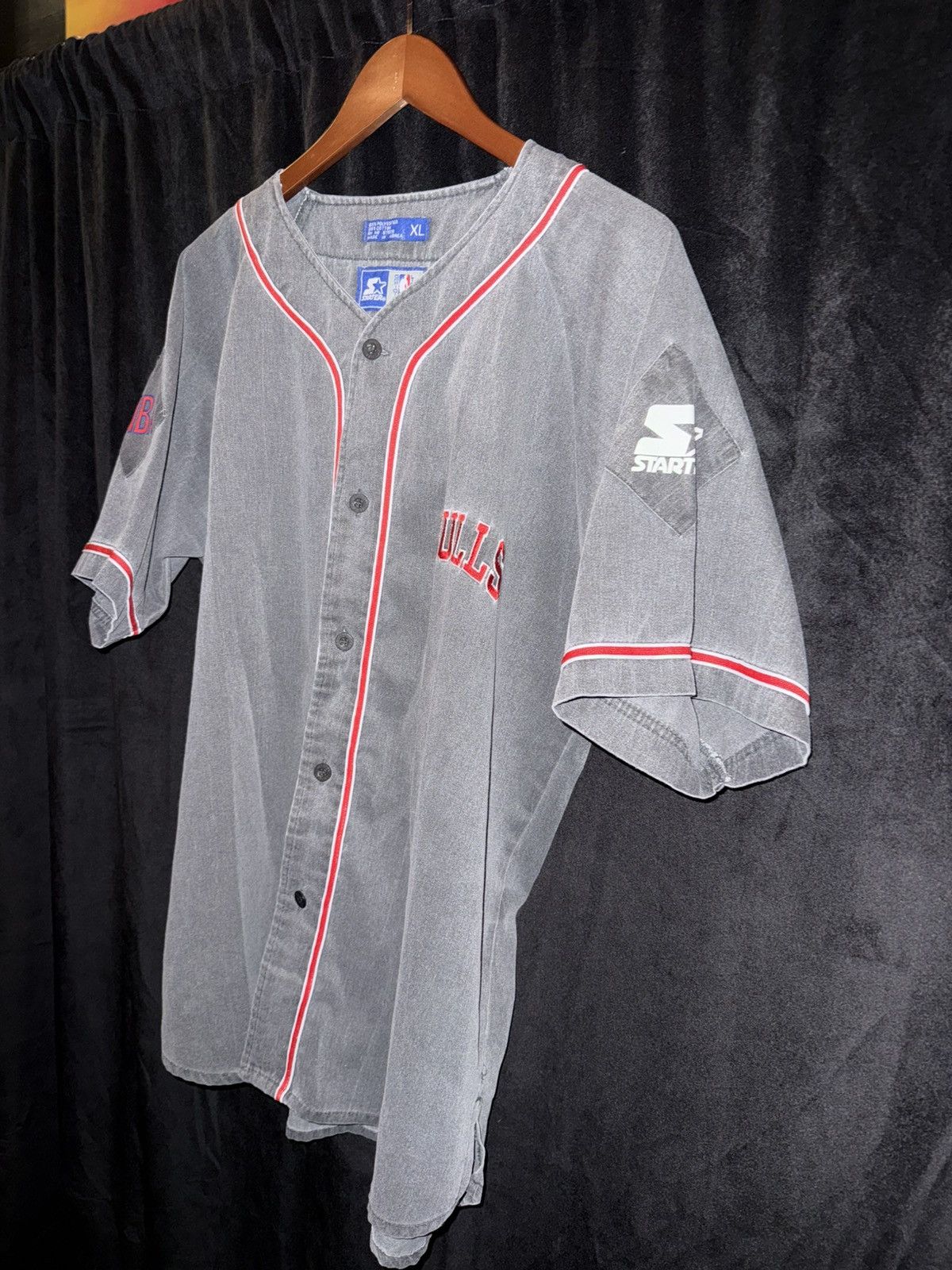Starter Vintage Starter NBA Bulls Button Up XL Size US XL / EU 56 / 4 - 4 Thumbnail