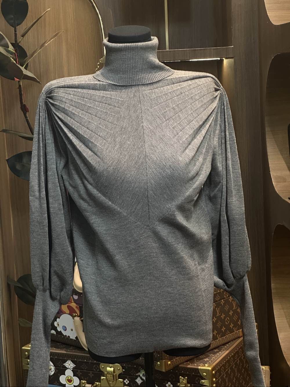 Celine Celine Grey Turtleneck Sweater Size M Size M / US 6-8 / IT 42-44 - 1 Thumbnail