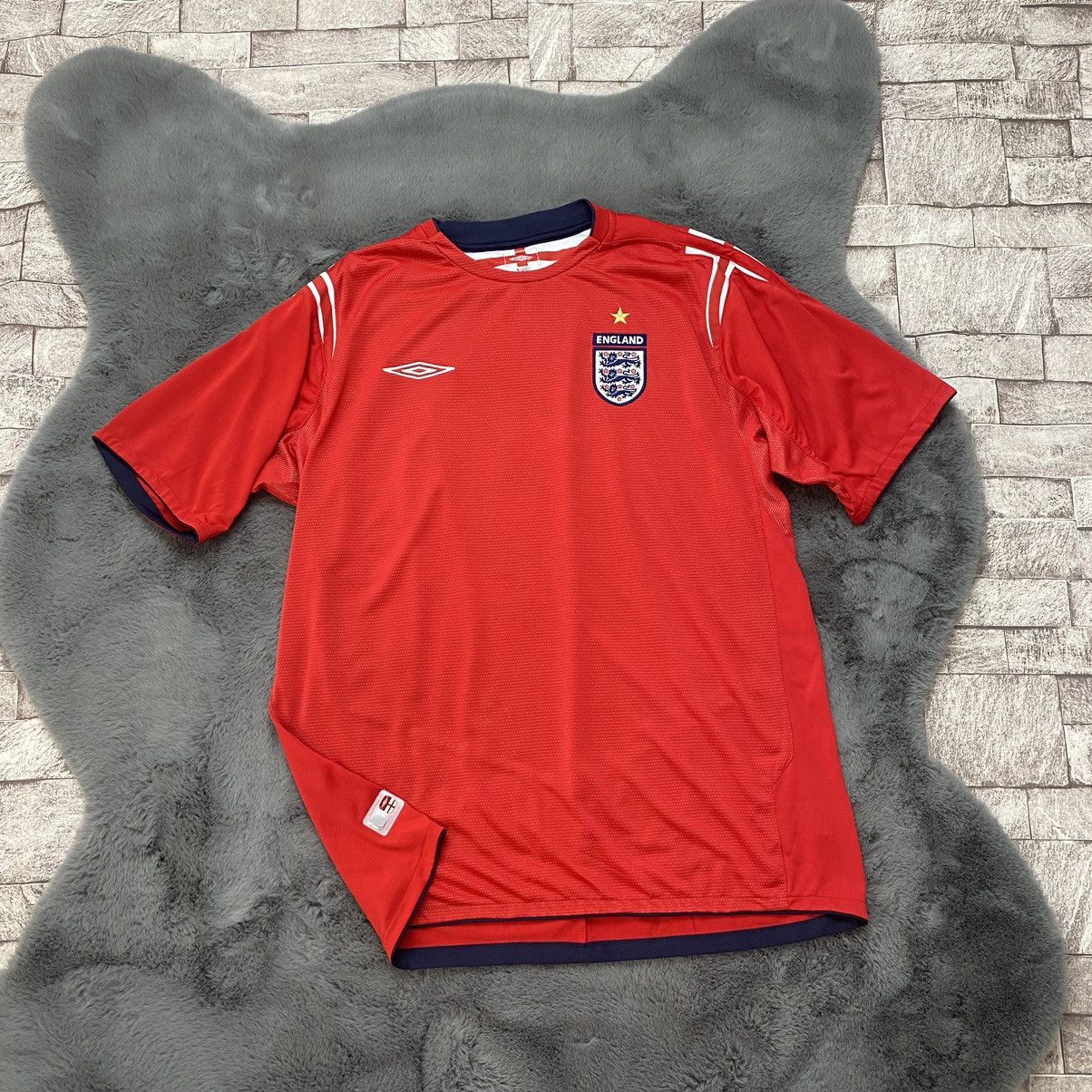 Umbro ENGLAND NATIONAL TEAM 2004/2005 AWAY FOOTBALL JERSEY UMBRO Size US XL / EU 56 / 4 - 2 Thumbnail
