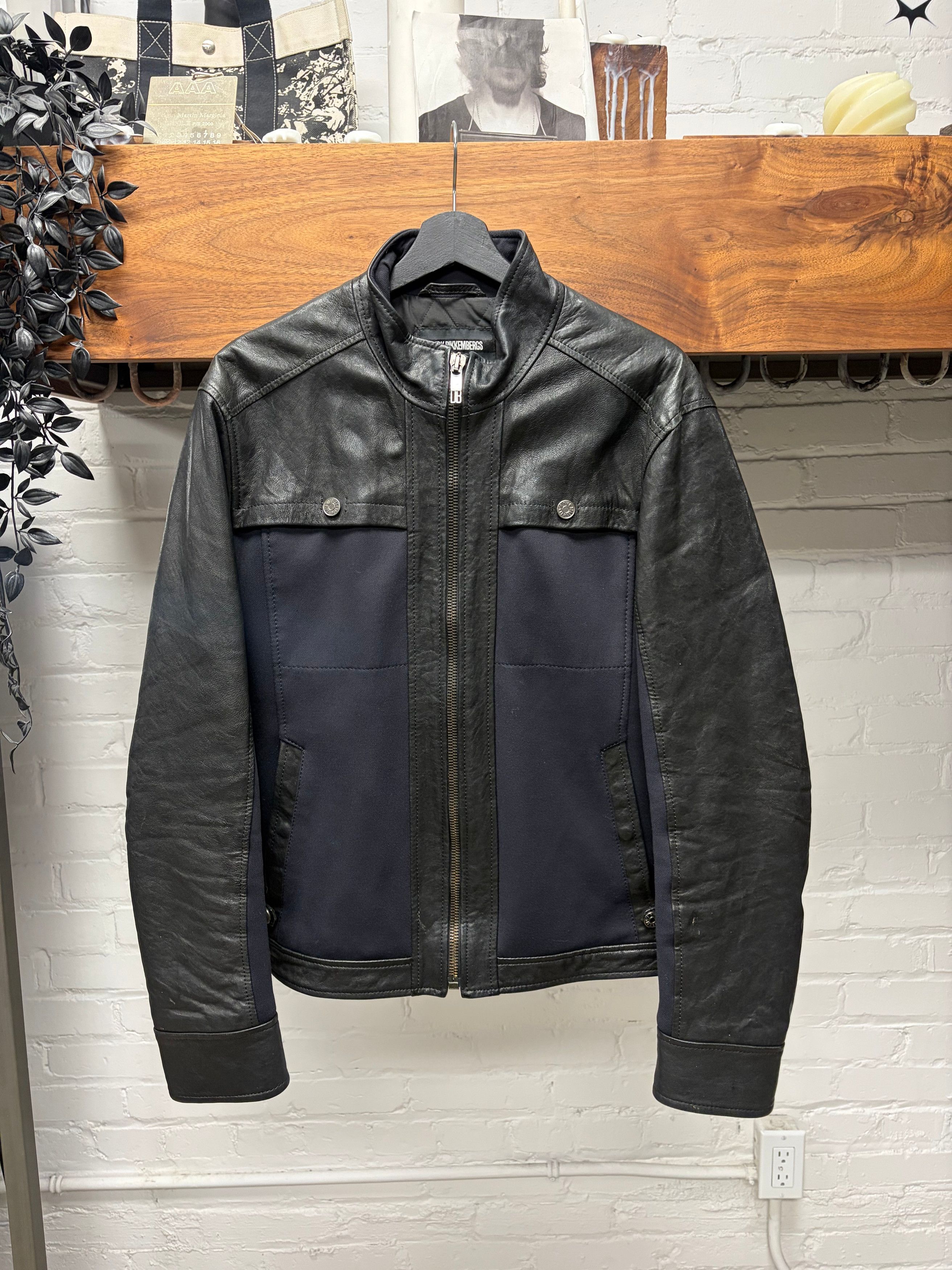 Dirk Bikkembergs Dirk Bikkembergs Leather Moto Jacket with Navy Blue Panelling Size US L / EU 52-54 / 3 - 1 Thumbnail