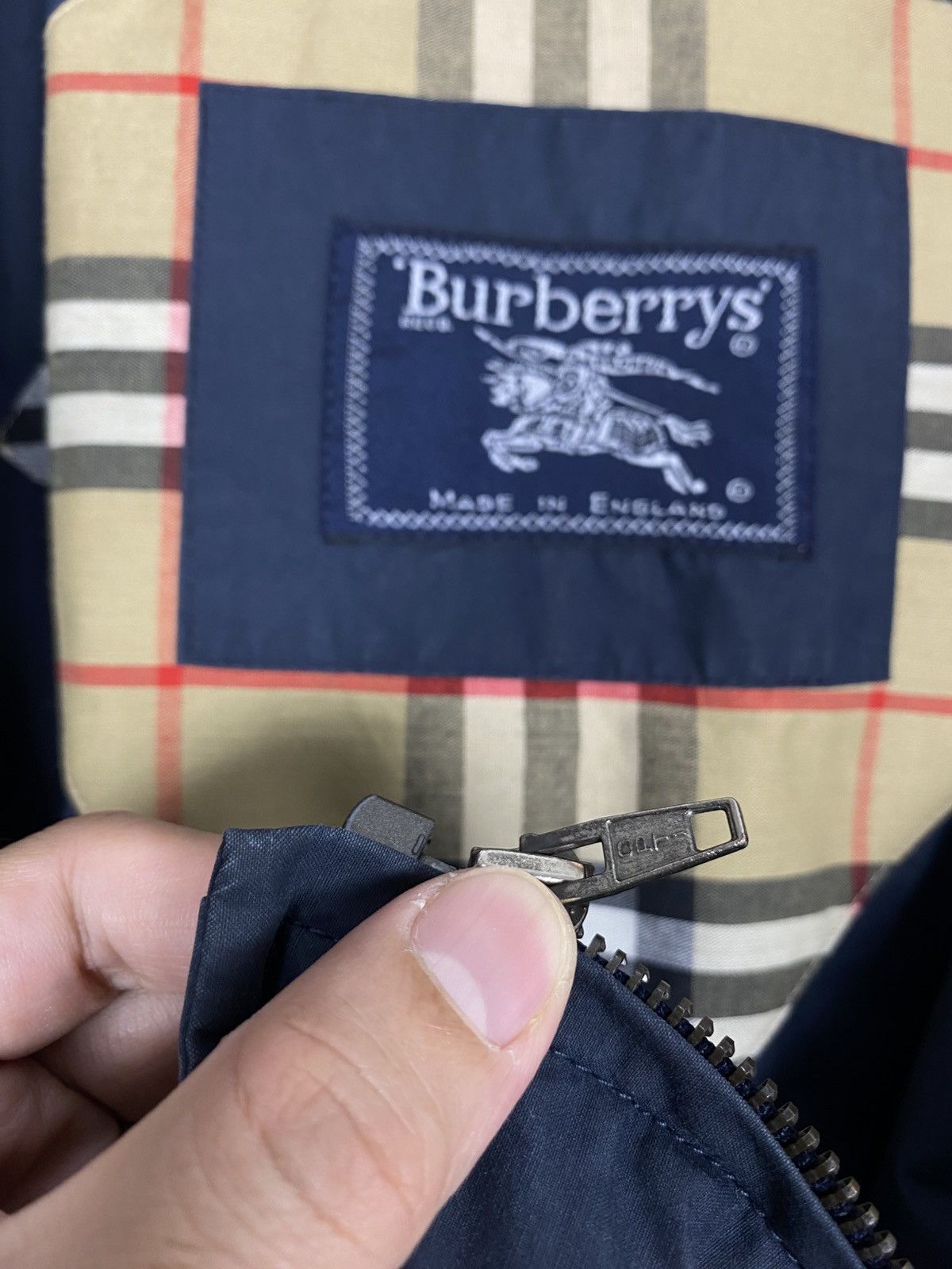 Burberry Vtg Burberrys’ Novacheck Bomber Jacket Made England Opti Zip Size US L / EU 52-54 / 3 - 15 Thumbnail