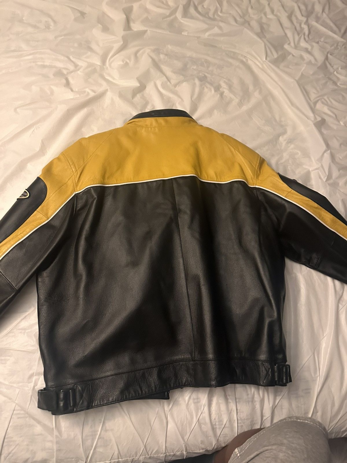 Other Rare black and yellow bomber jacket 2000s 90s style Size US XL / EU 56 / 4 - 7 Thumbnail