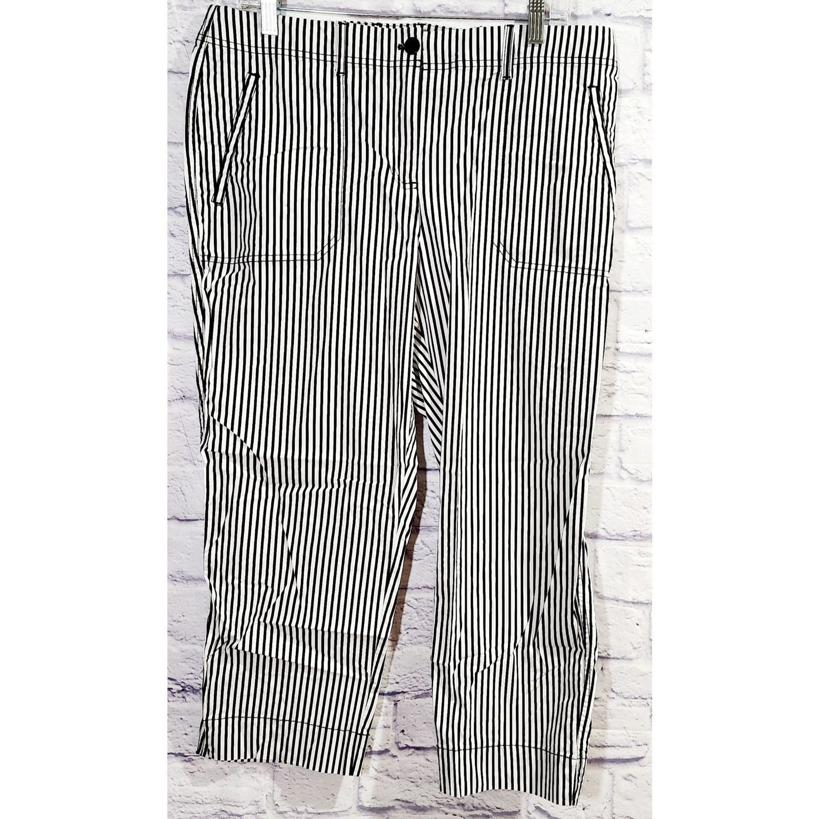 Other Chico's White Black Striped Ankle Length Pants 2 12 Soft Size 34" / US 12 / IT 48 - 1 Thumbnail