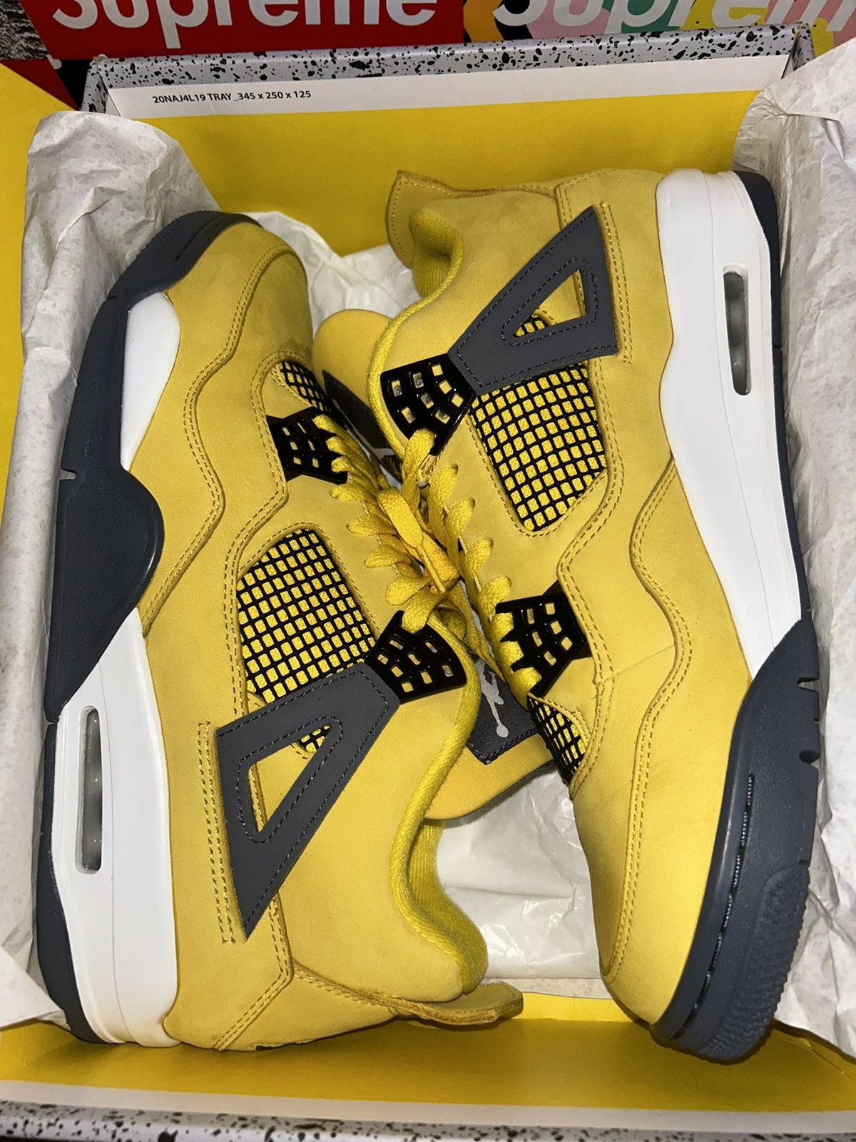 Jordan Brand Jordan 4 Retro Lightning (2021) CT8527-700 size 13 Size US 13 / EU 46 - 3 Thumbnail