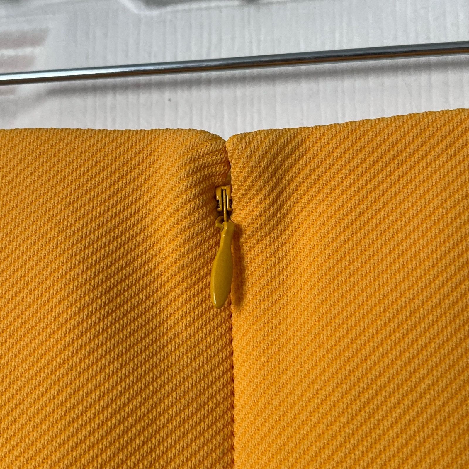 Diane von Furstenberg Diane von Furstenberg Camisha Mini Skirt - Size 2 Size 26" / US 2 / IT 38 - 5 Thumbnail