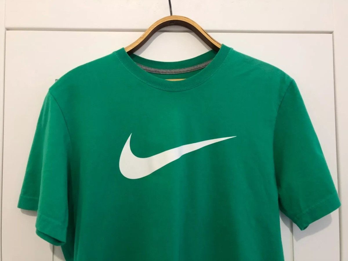 Nike Nike t-shirt Size US L / EU 52-54 / 3 - 2 Thumbnail