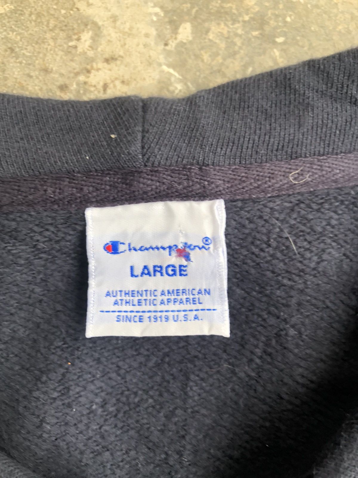 Champion × Vintage Vintage 90s Champion Small Embroidery Logo Zipper Sweater Size US M / EU 48-50 / 2 - 7 Thumbnail