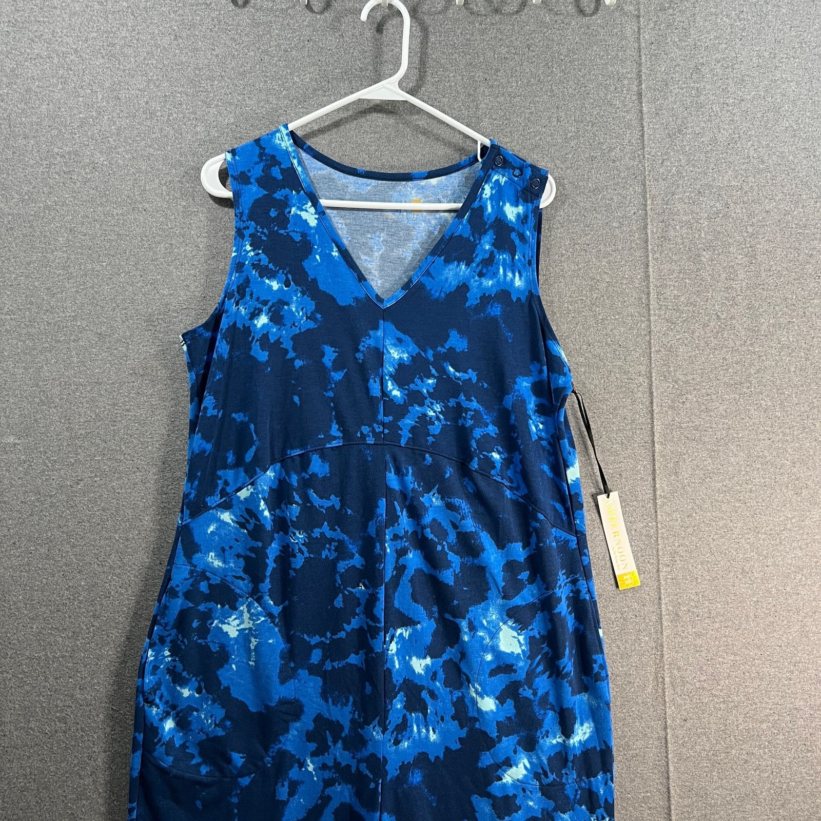 Other AmberNoon II by Dr. Erum Ilyas UPF 50 Step-In Size M / US 6-8 / IT 42-44 - 4 Thumbnail