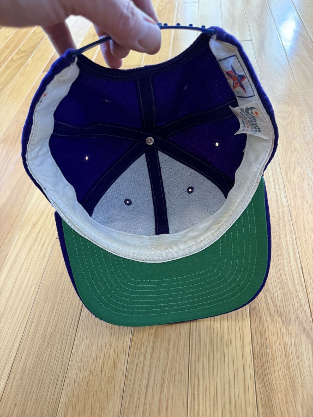 Sports Specialties Vintage Sports Specialities Lakers Hat Size ONE SIZE - 3 Thumbnail