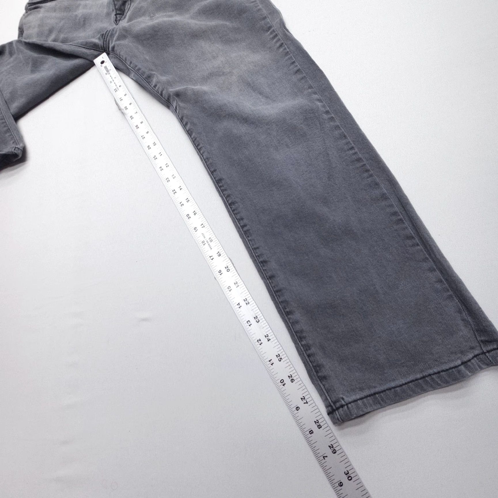 Lucky Brand Lucky Brand Jeans 221 Original Straight Mens 36 x 30 Inseam 28 Gray Denim 5-Pocket Stretch Regular Vintage: No Size US 36 / EU 52 - 5 Thumbnail