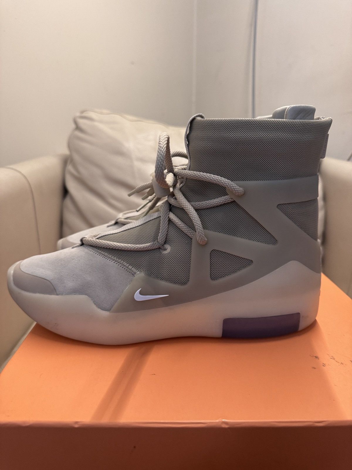 Fear of God × Nike Nike x Fear of god- Air fear of god 1 Oatmeal Size US 10 / EU 43 - 2 Thumbnail