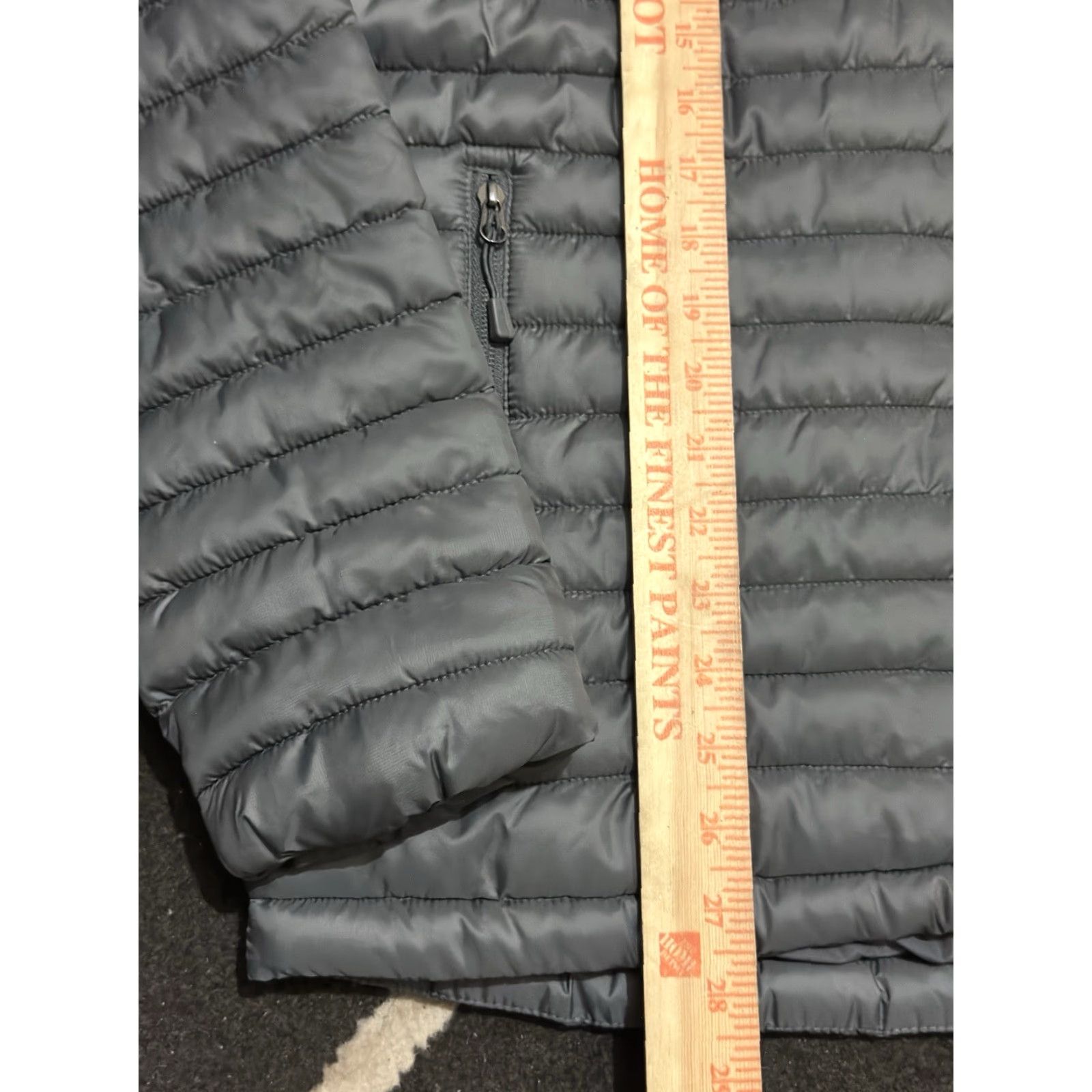 Eddie Bauer Eddie Bauer Jacket Mens M Gray Puffer Microlight Packable Down Quilted Zip Stand-Up Collar Size US M / EU 48-50 / 2 - 5 Thumbnail