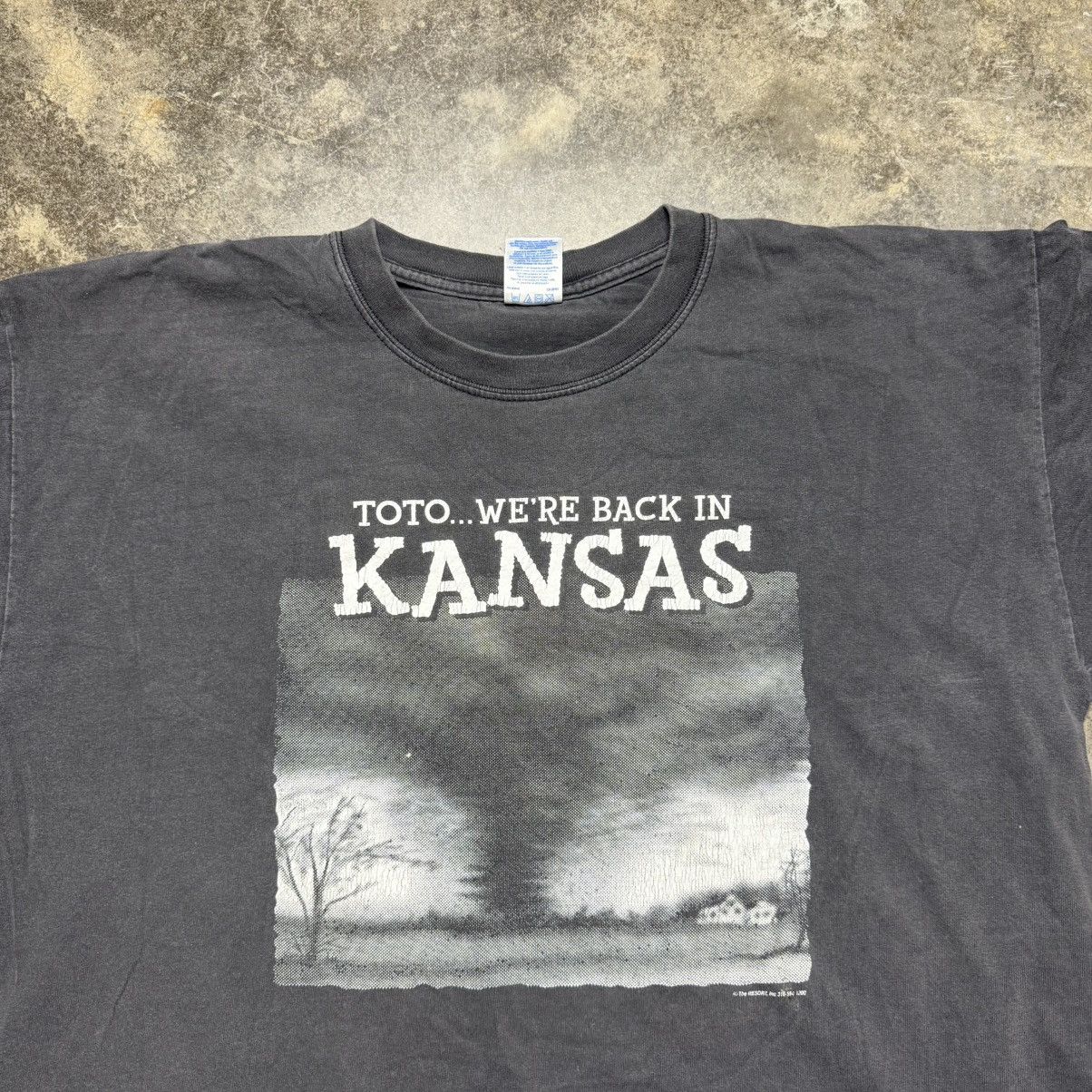 Vintage vintage were not in kansas anymore wizard of oz toto tshirt Size US XL / EU 56 / 4 - 3 Thumbnail