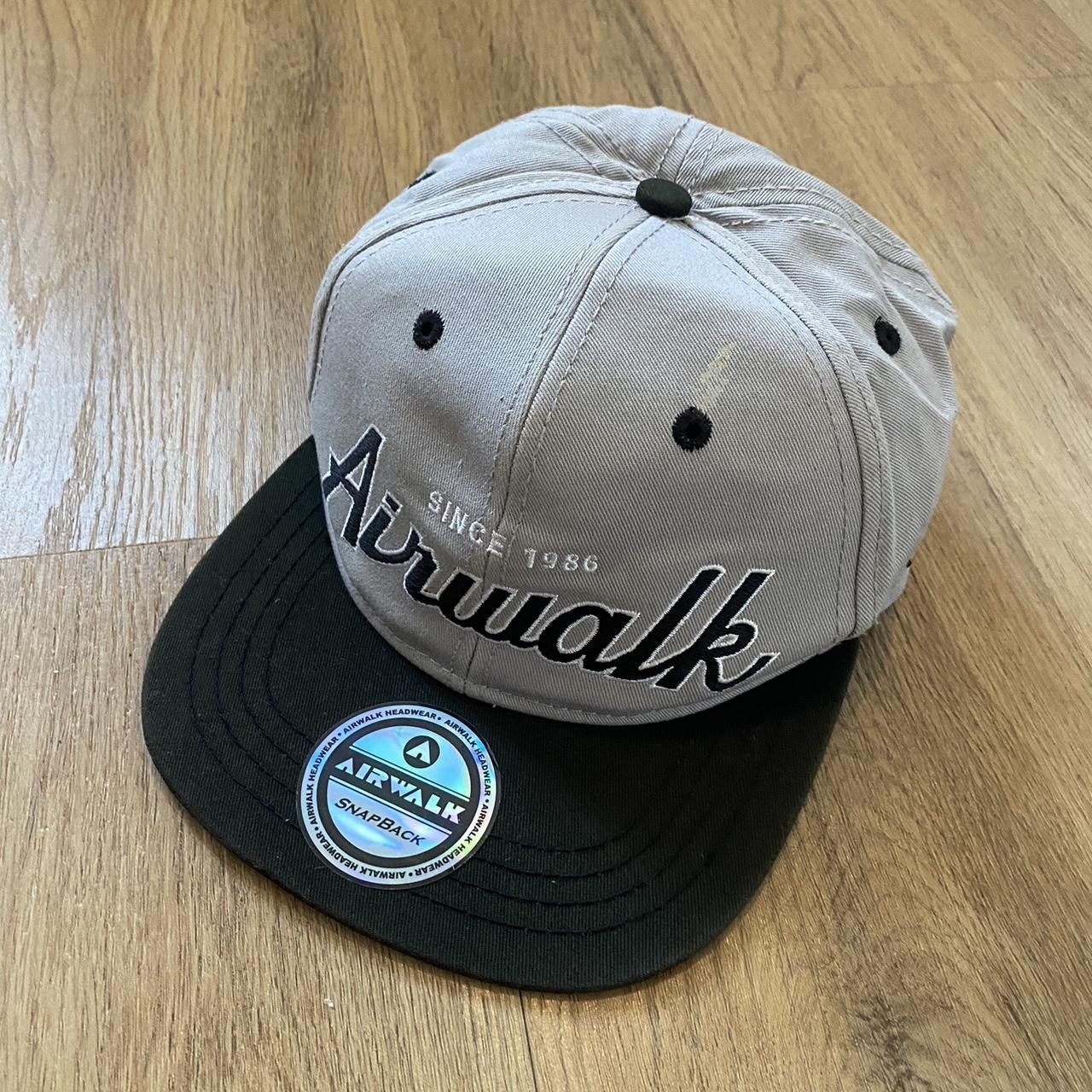 Other Grey and black Airwalk cap #skater Vintage y2k Size 30 - 1 Thumbnail