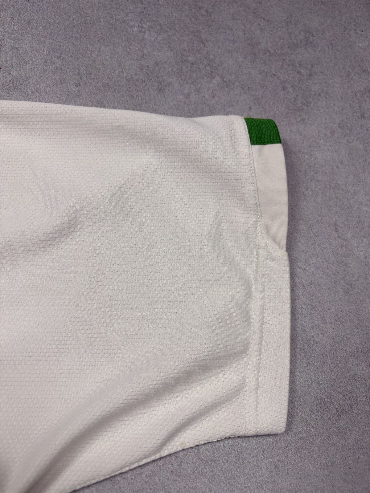 Nike Nike FC Celtic 2006/08 Away Soccer Jersey Kit Carling Shirt Size US L / EU 52-54 / 3 - 15 Thumbnail