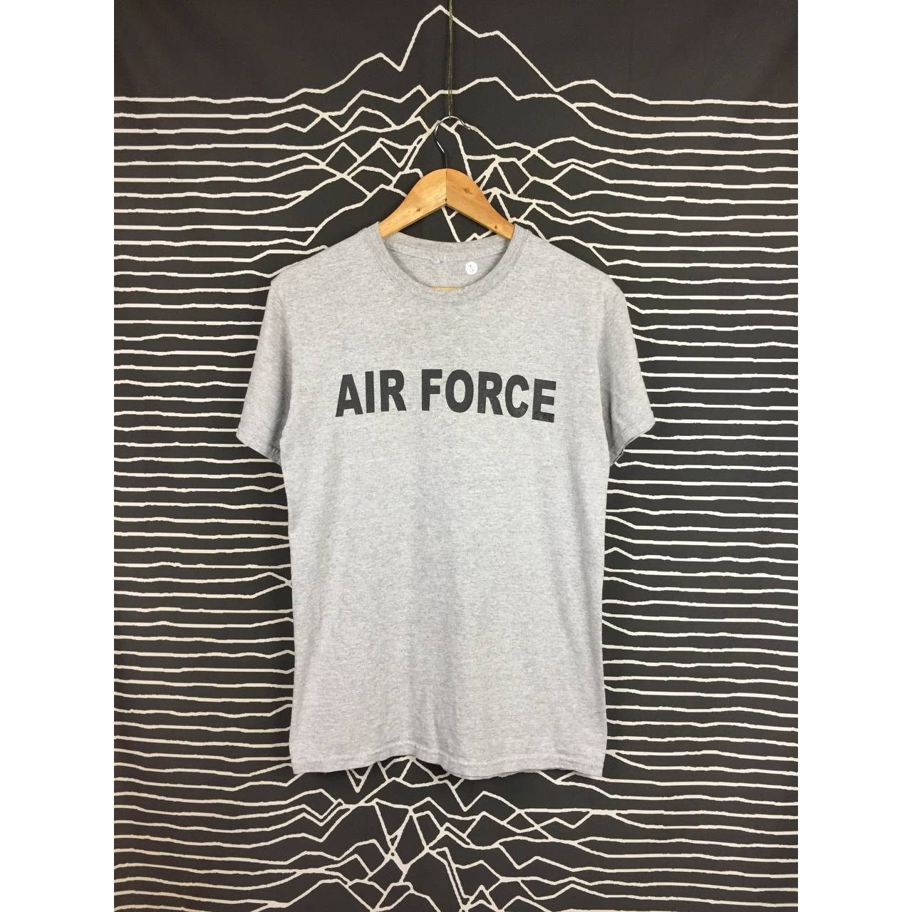 Vintage Vtg Air Force Spell Out Logo USAF Military Tee Size S Size US S / EU 44-46 / 1 - 2 Thumbnail