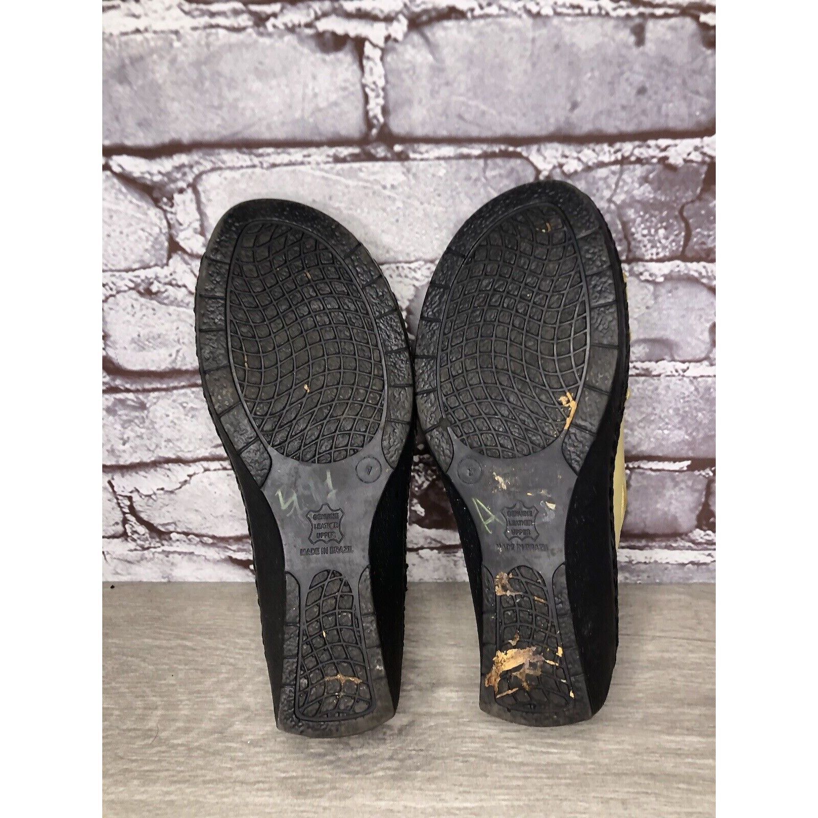 Duck Head Duckhead Yellow Leather Slip On Comfort Wedge Clogs Shoes Wo Size US 7 / IT 37 - 10 Thumbnail