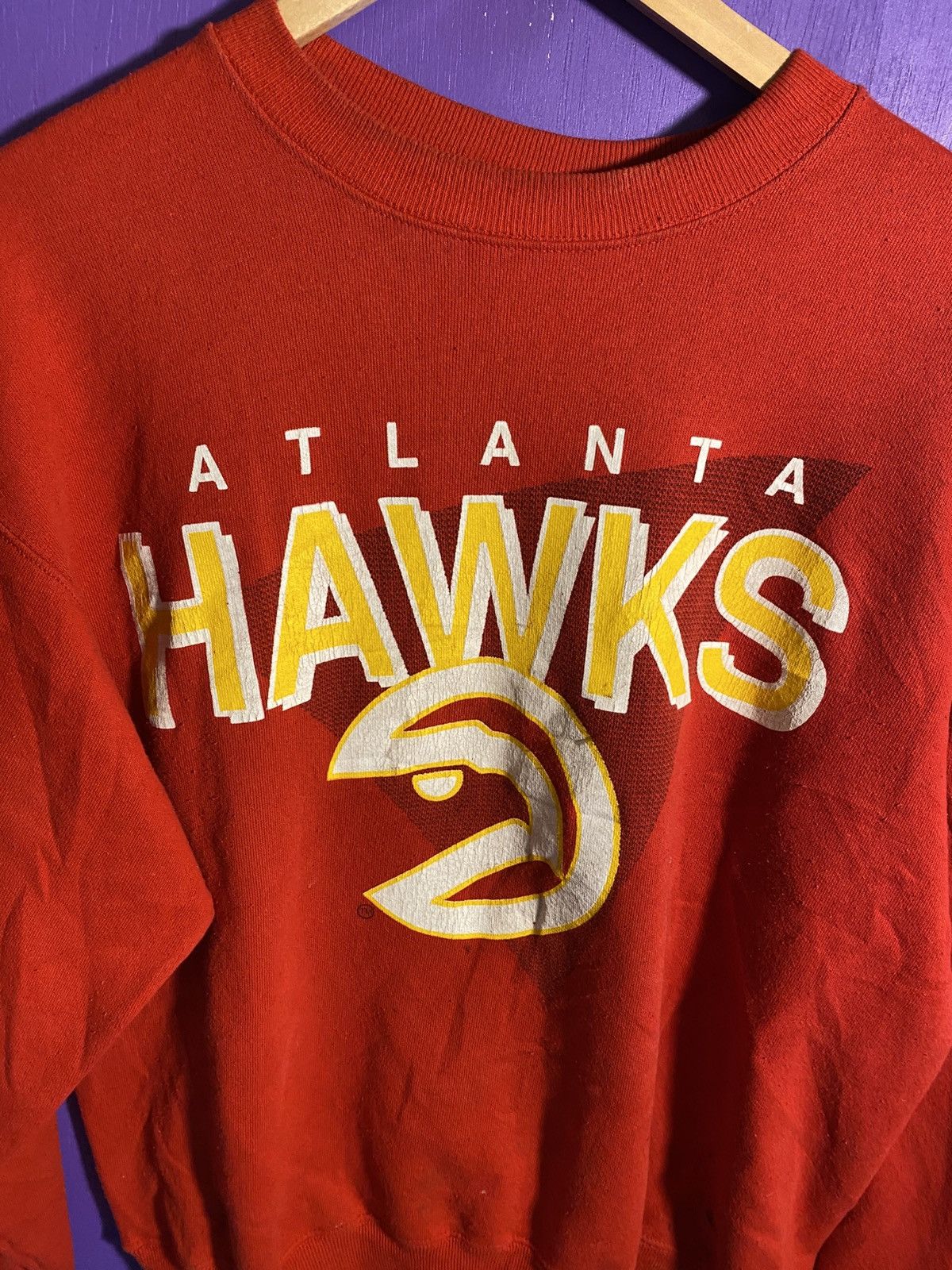 NBA Vintage 90s NBA Atlanta Hawks logo sweatshirt Size US XL / EU 56 / 4 - 3 Thumbnail